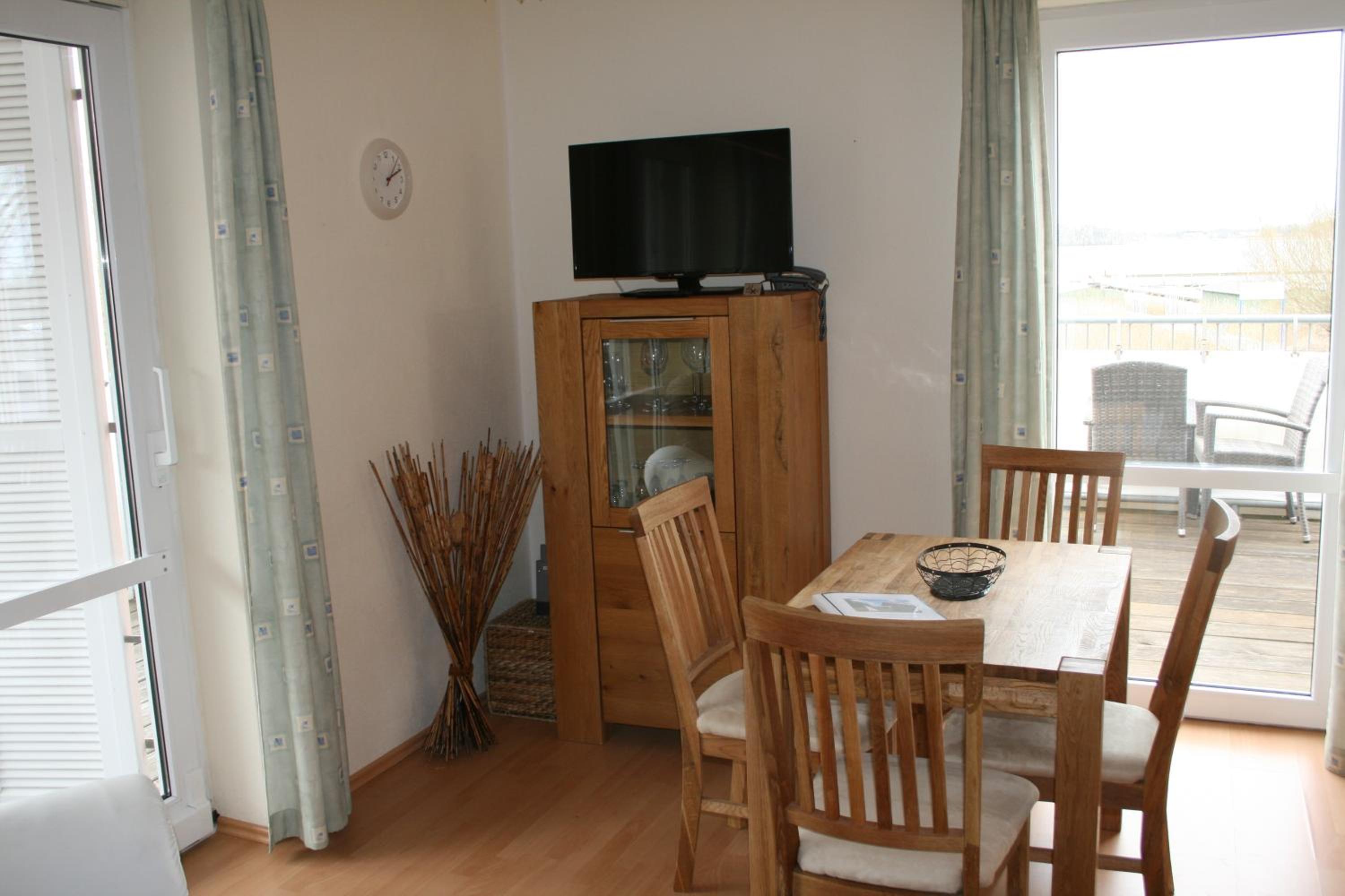 Two-Bedroom Maisonette Apartment photo 3