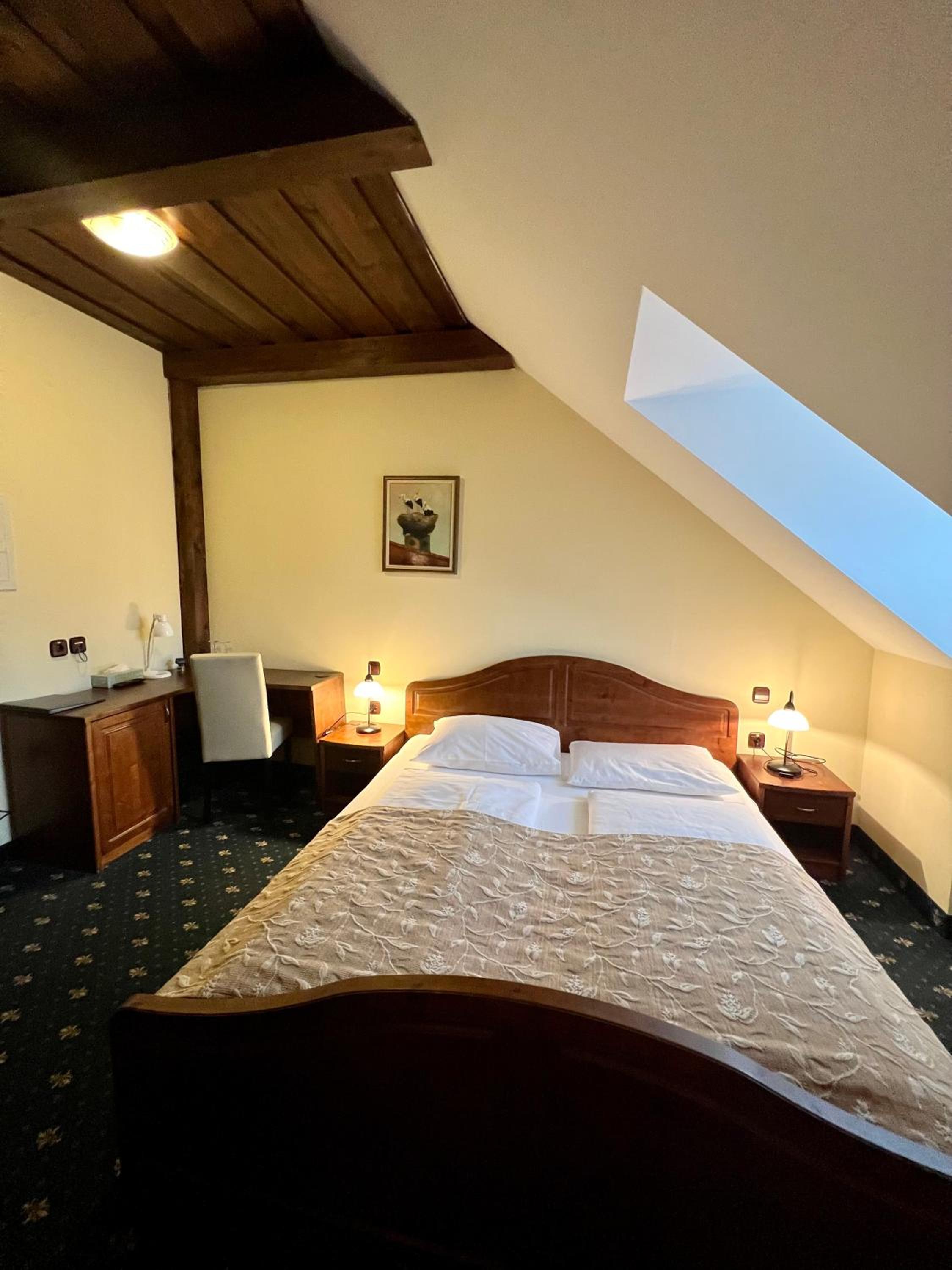 Single Room photo 1