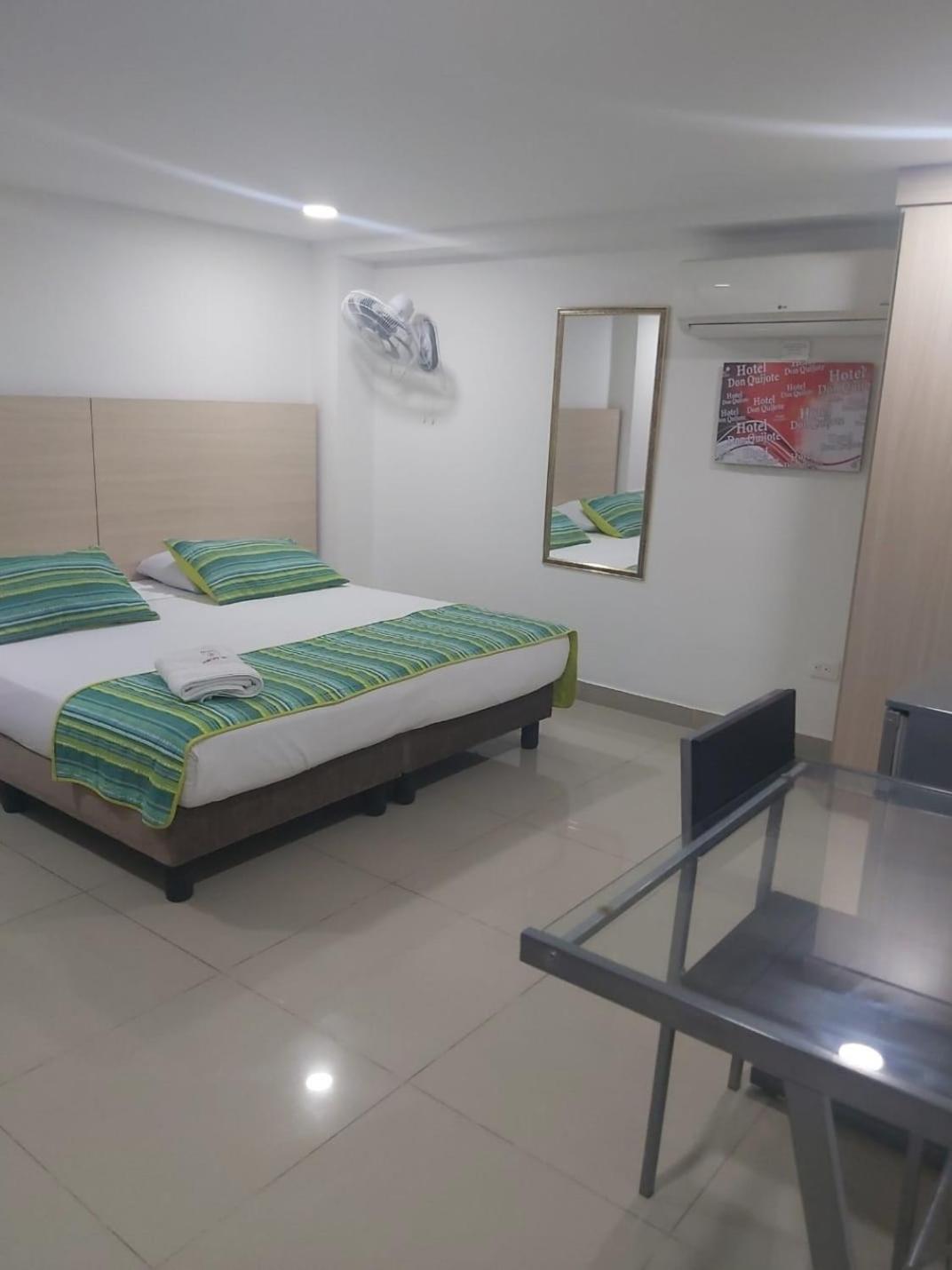 Large Double Room photo 1