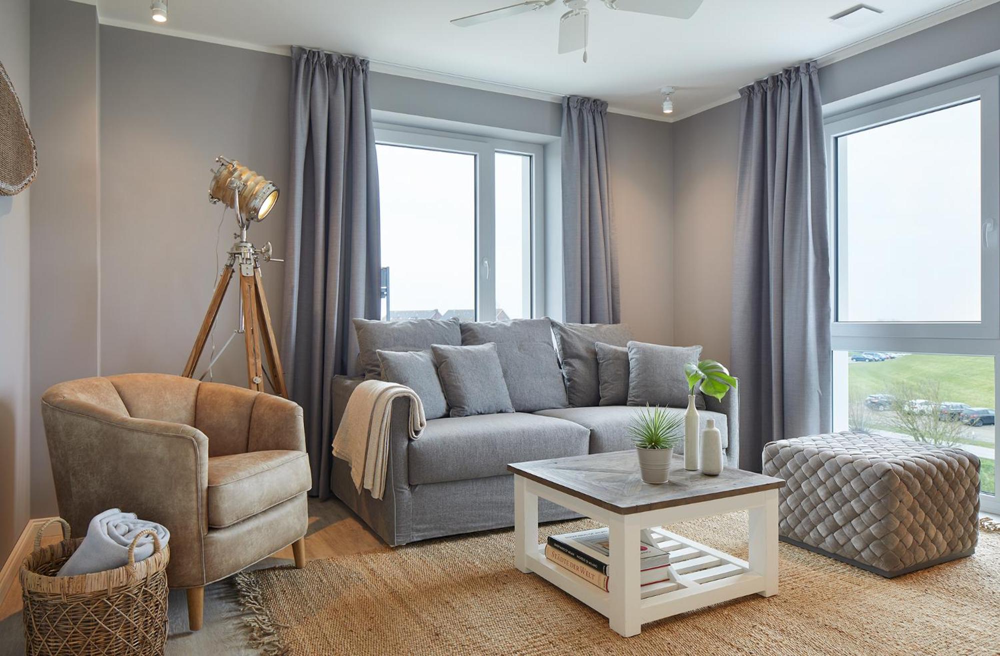 Studio Apartment with Sea View - Photo 1