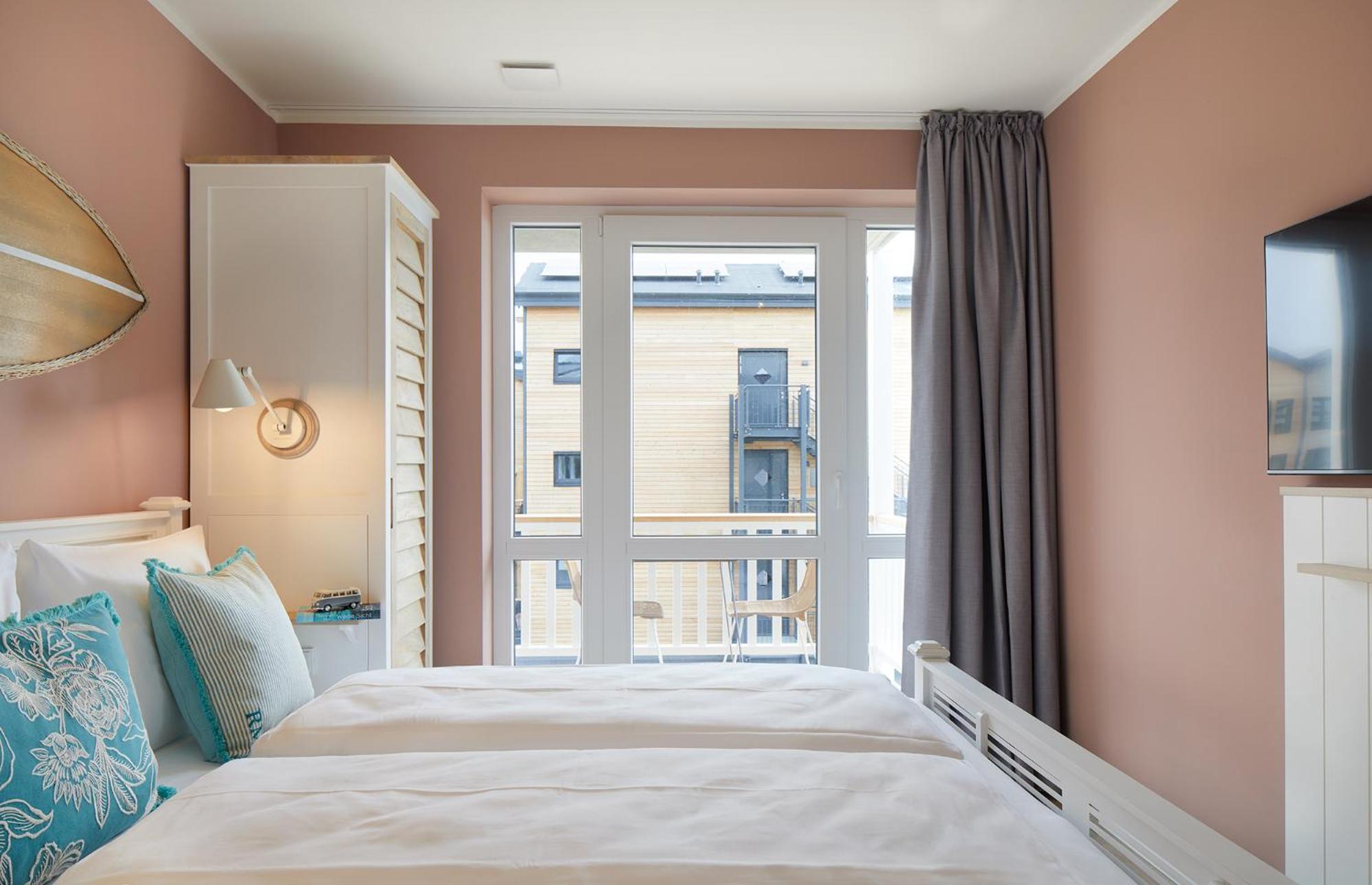 Studio Apartment with Sea View - Photo 3