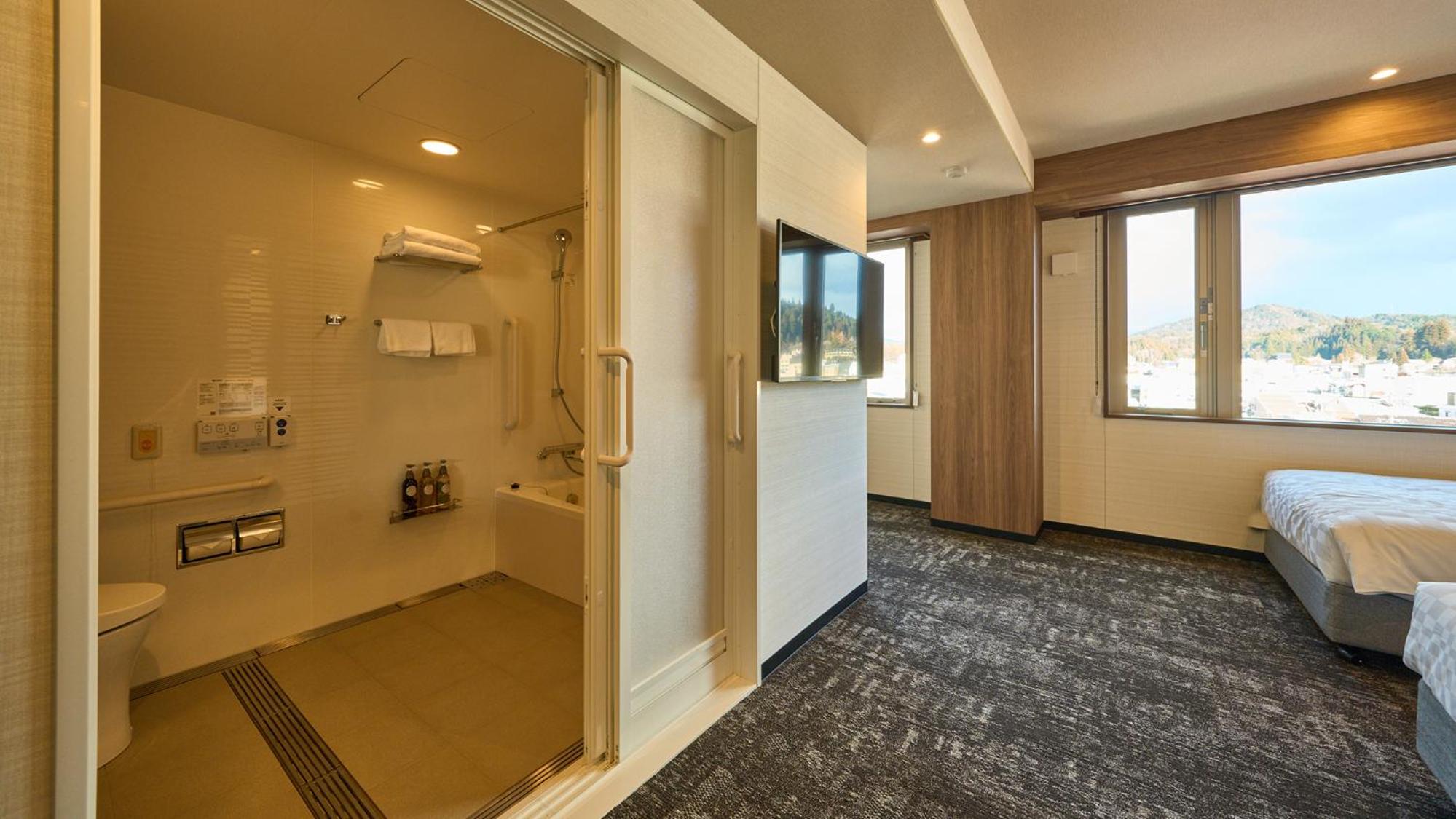 Universal Twin Room - Photo 1