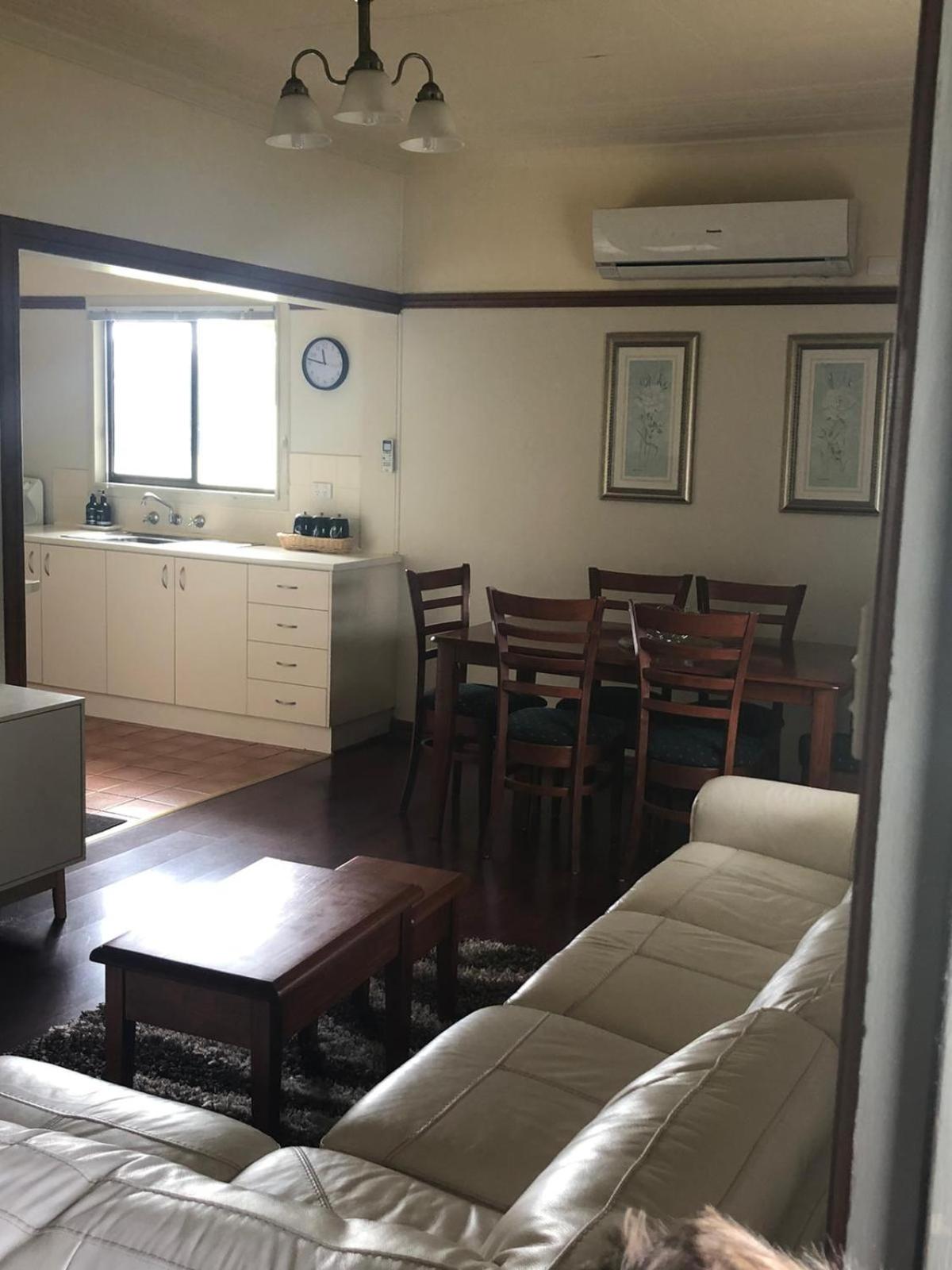Basic Three-Bedroom Cottage - Photo 6