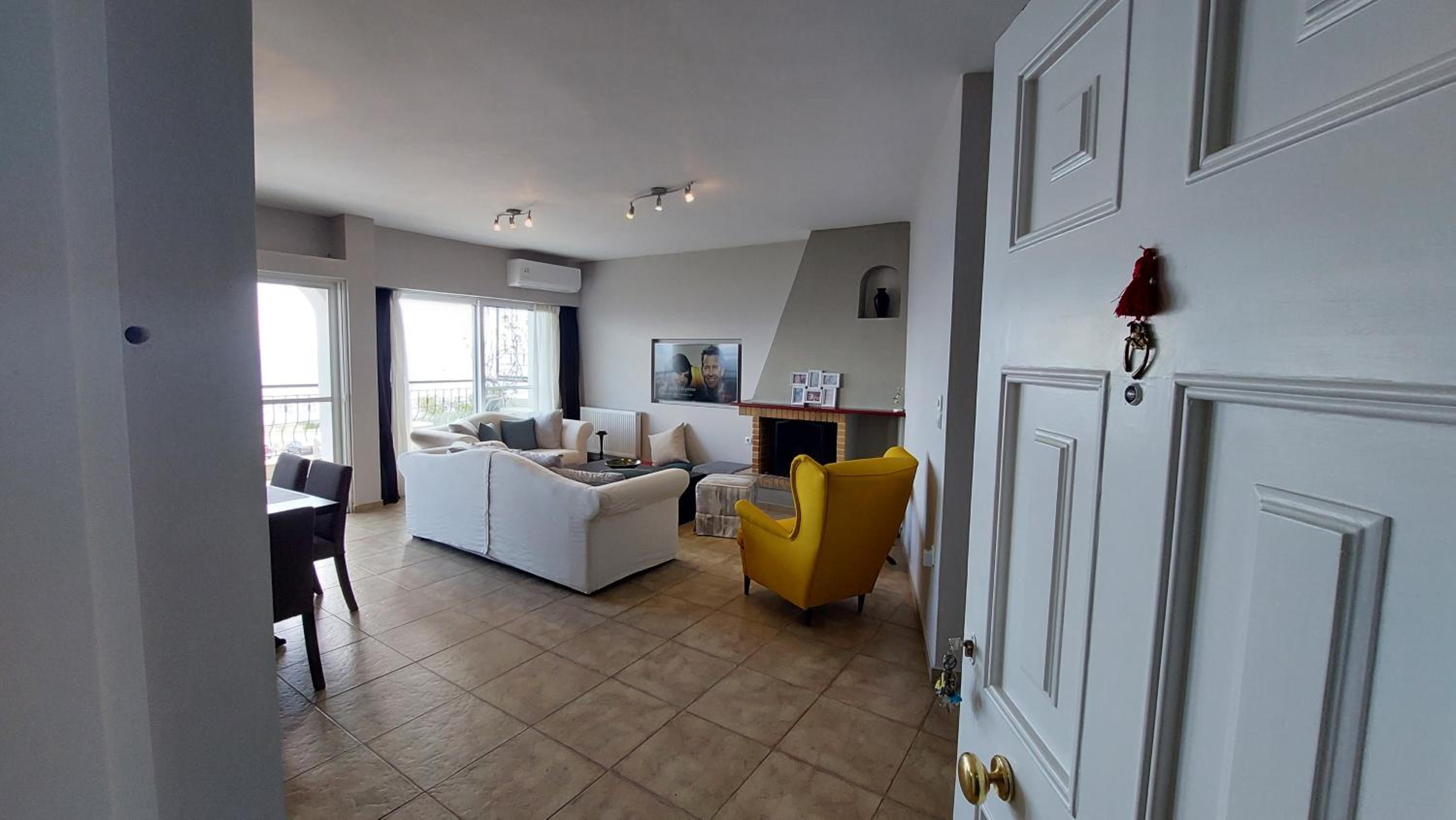 Apartment with Sea View - Photo 22