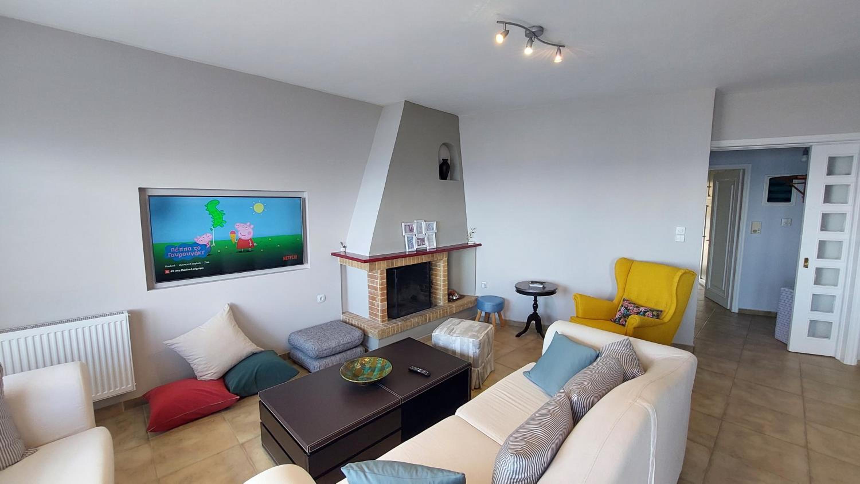 Apartment with Sea View - Photo 25