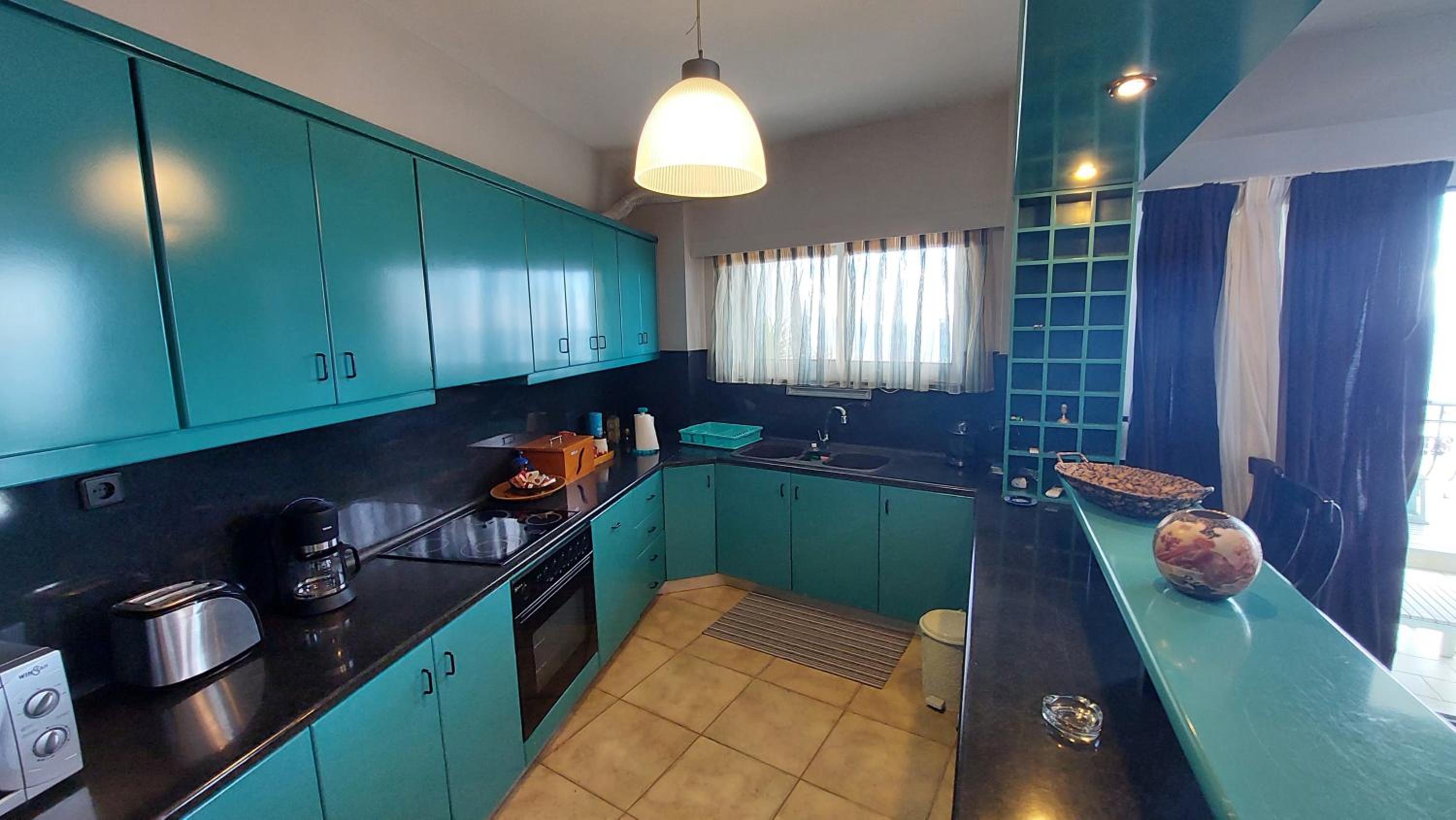 Apartment with Sea View - Photo 29