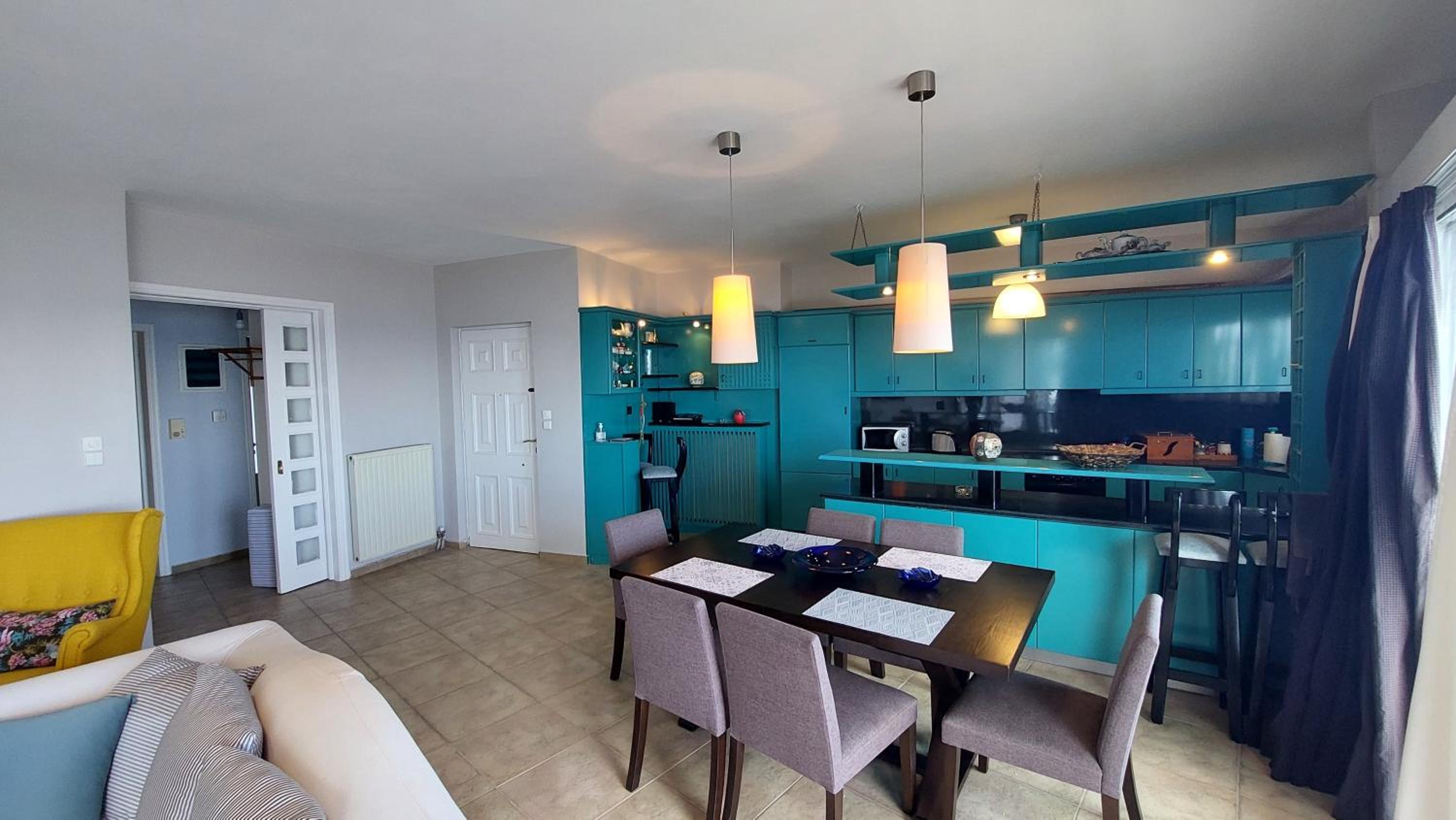 Apartment with Sea View - Photo 10