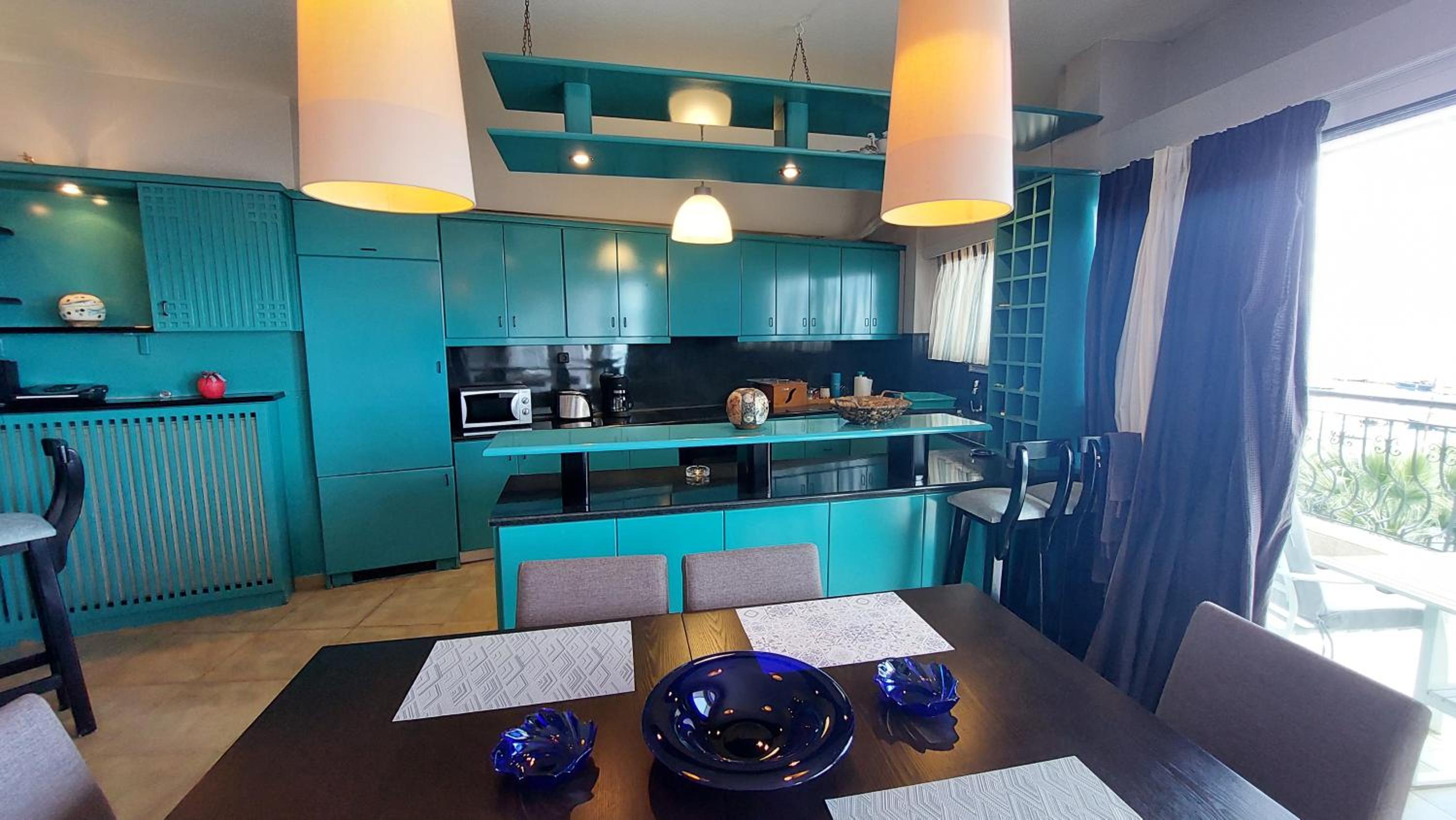 Apartment with Sea View - Photo 12
