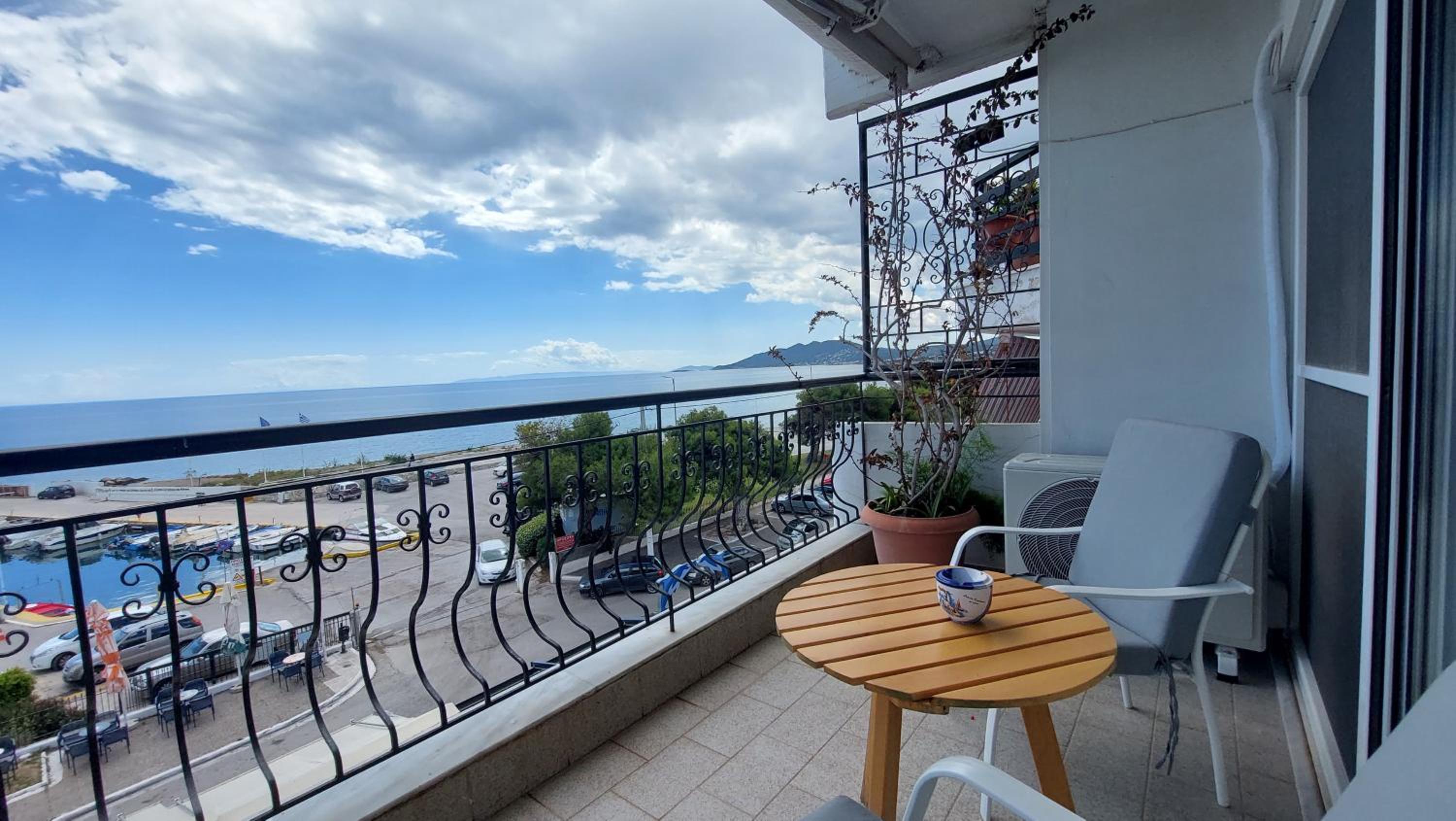 Apartment with Sea View - Photo 46