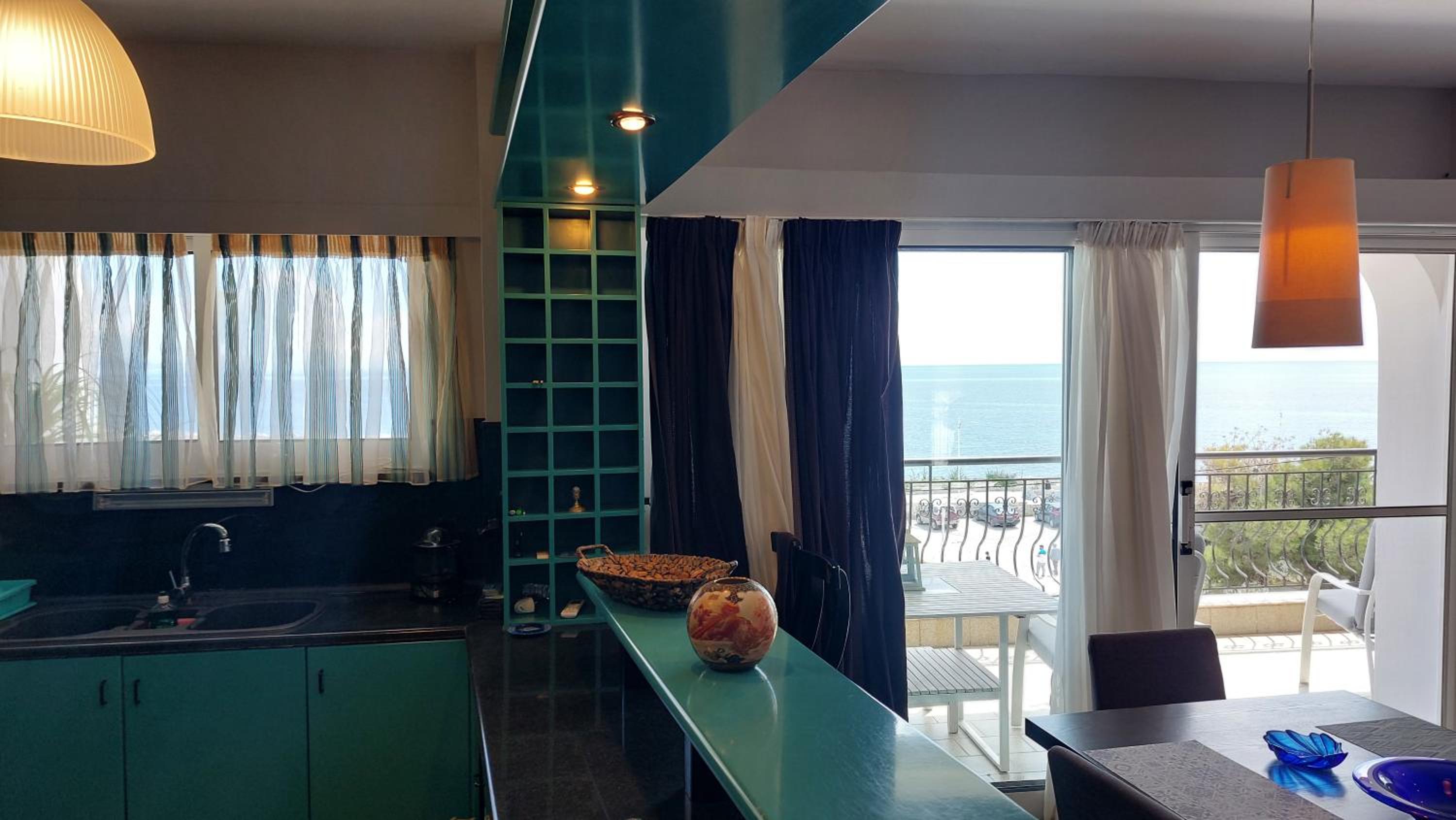 Apartment with Sea View - Photo 53