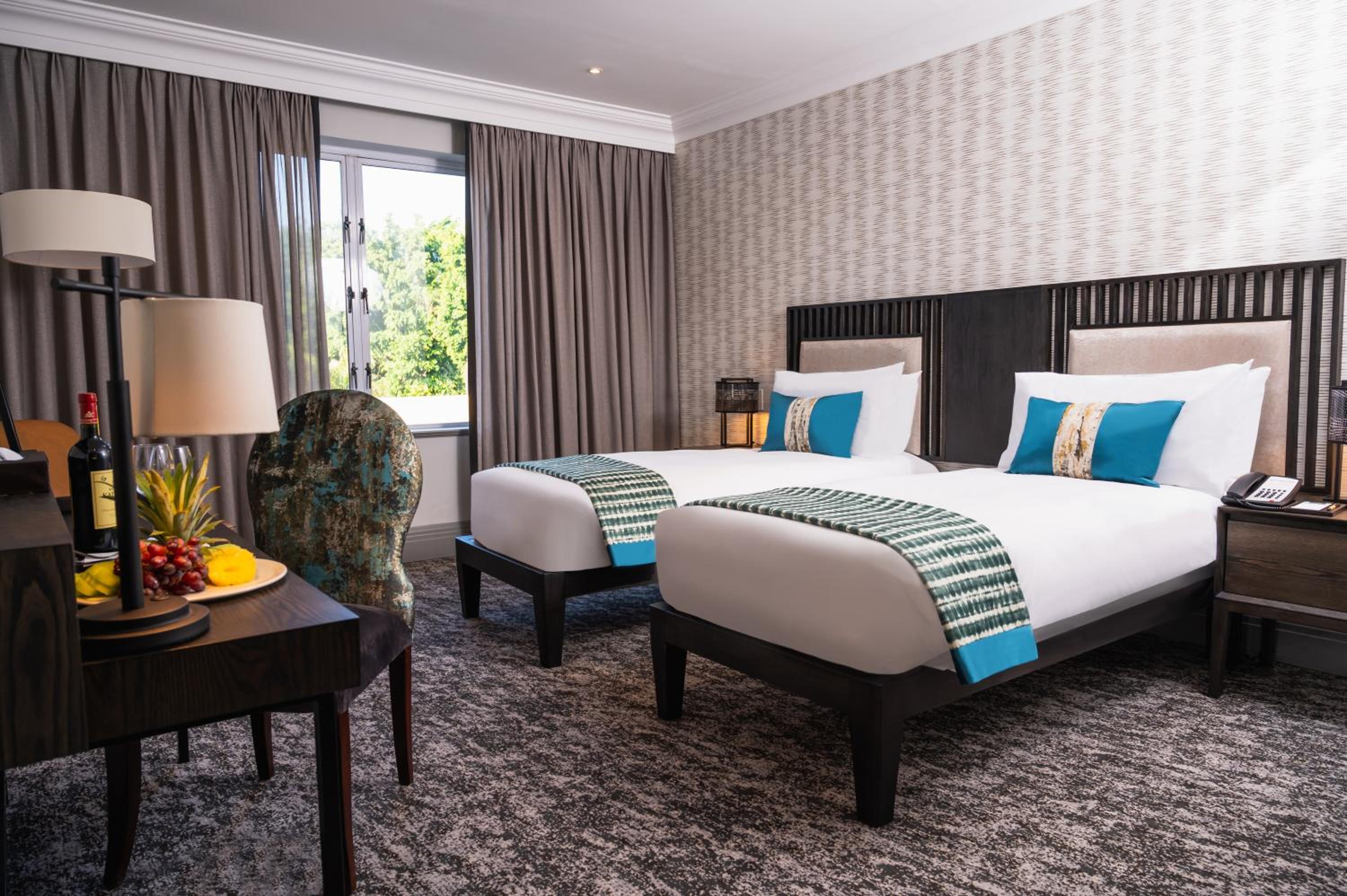 Deluxe Double or Twin Room photo 2