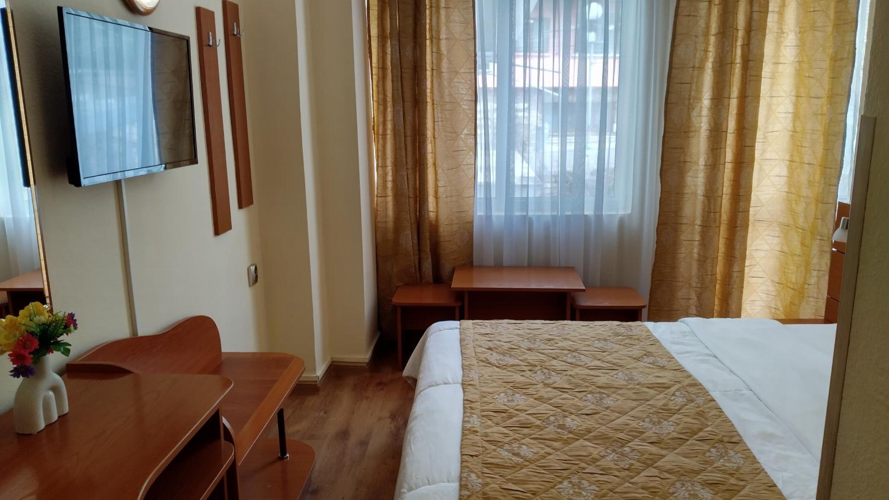 Small Double Room