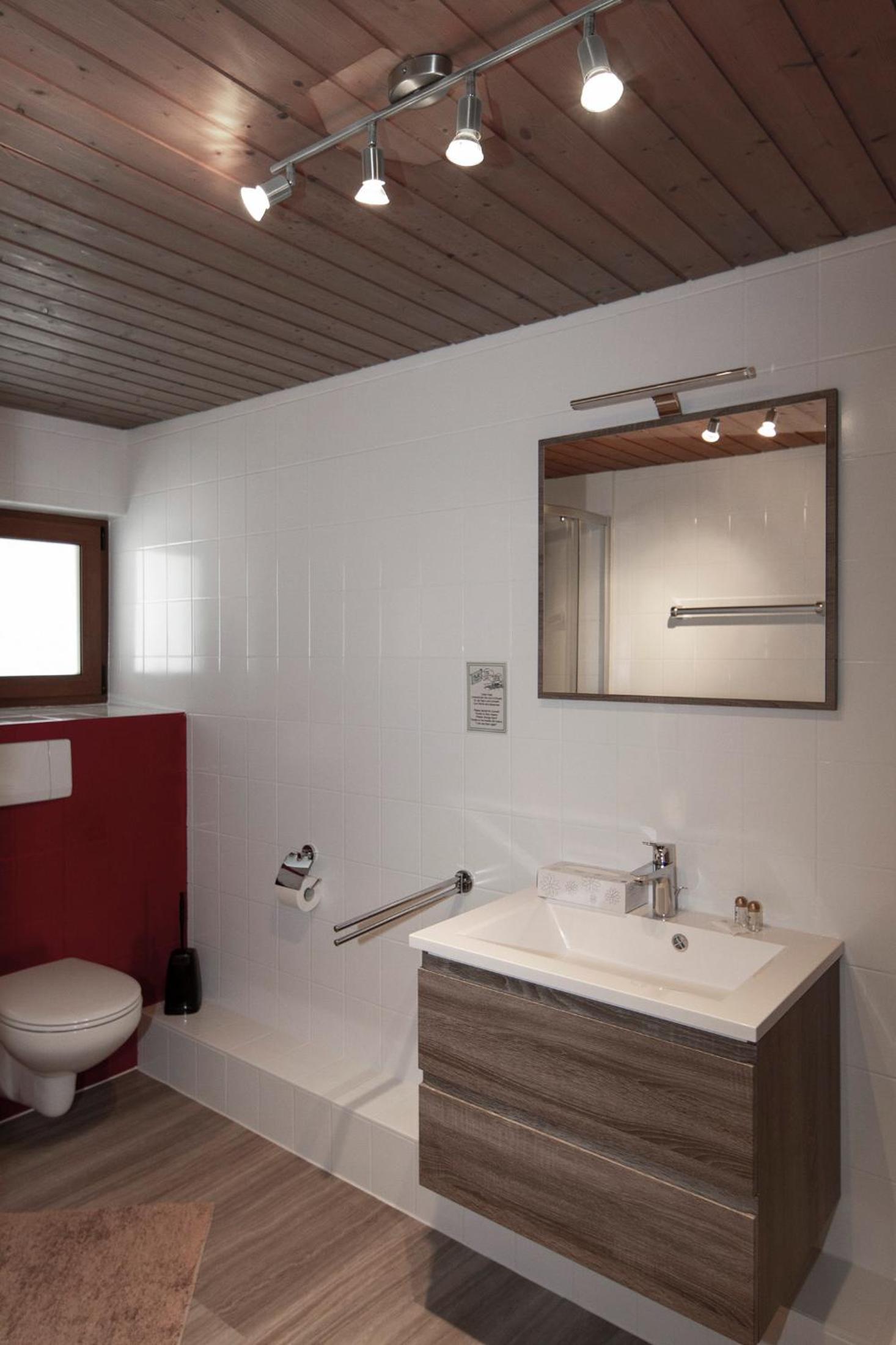 Double Room - Photo 8