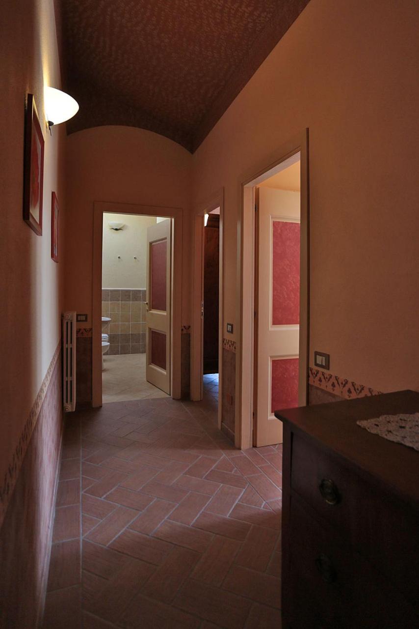 Double or Twin Room - Photo 13