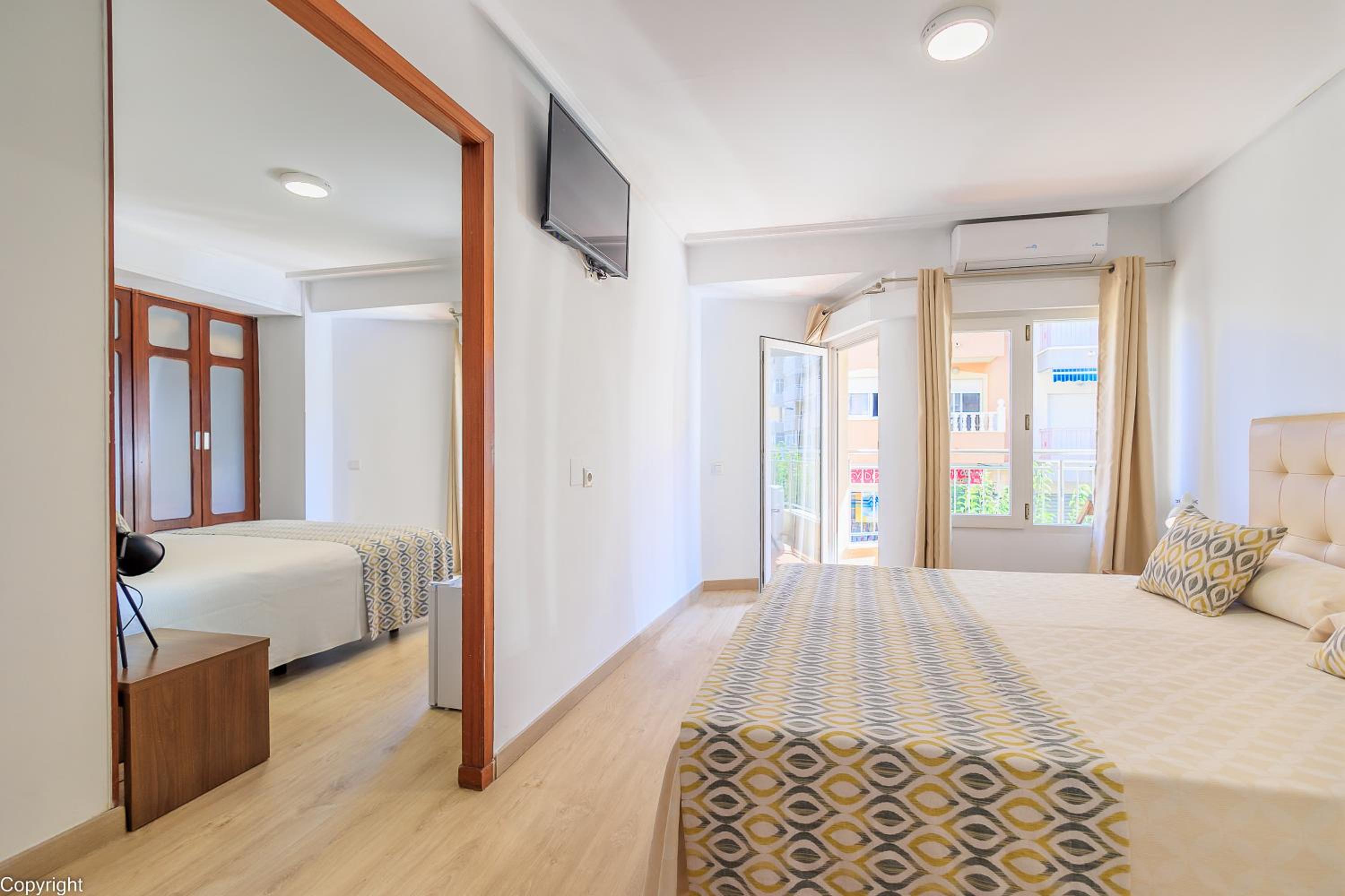 Triple Room - Photo 15