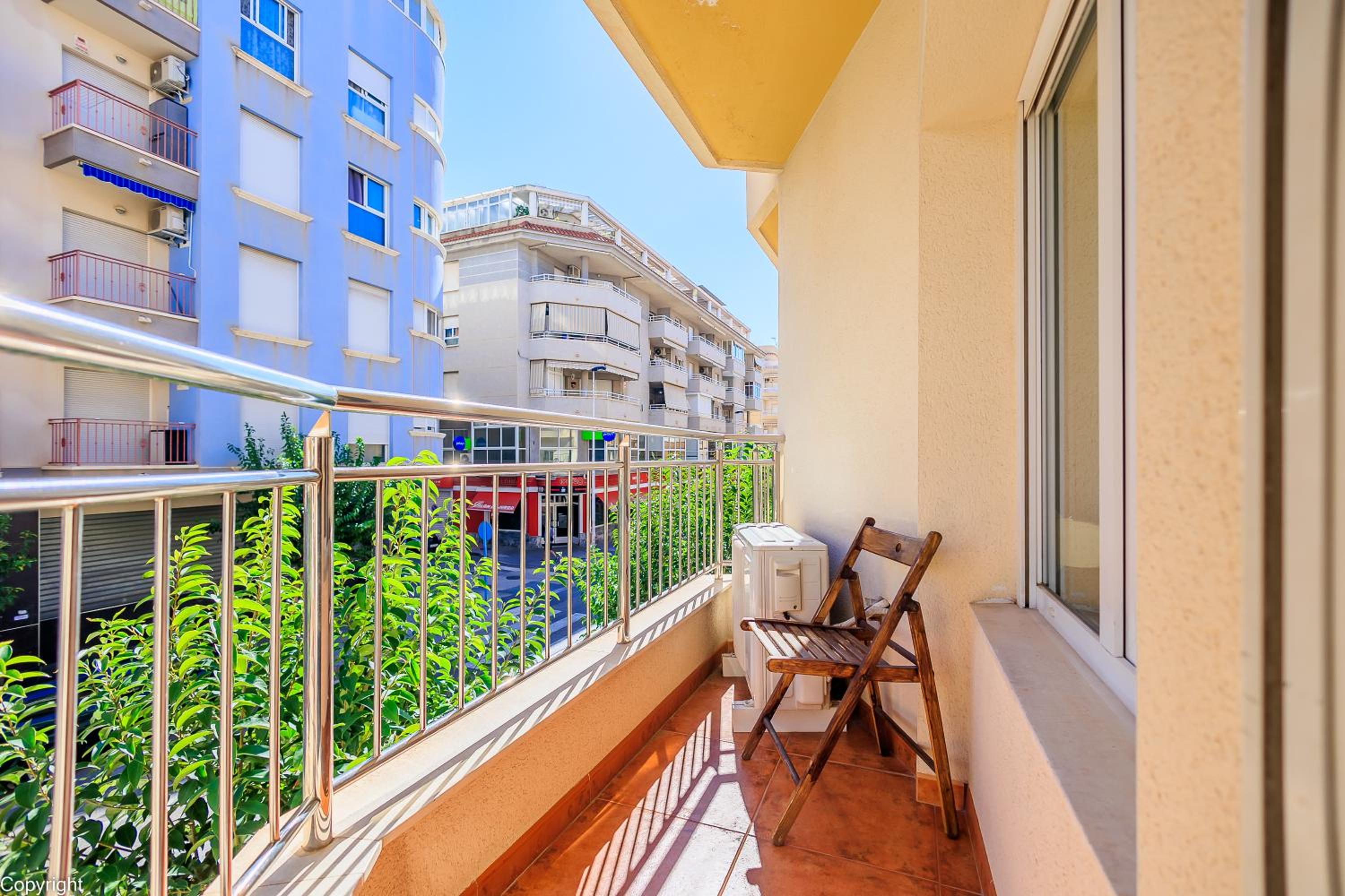 Double or Twin Room with Terrace - Photo 17