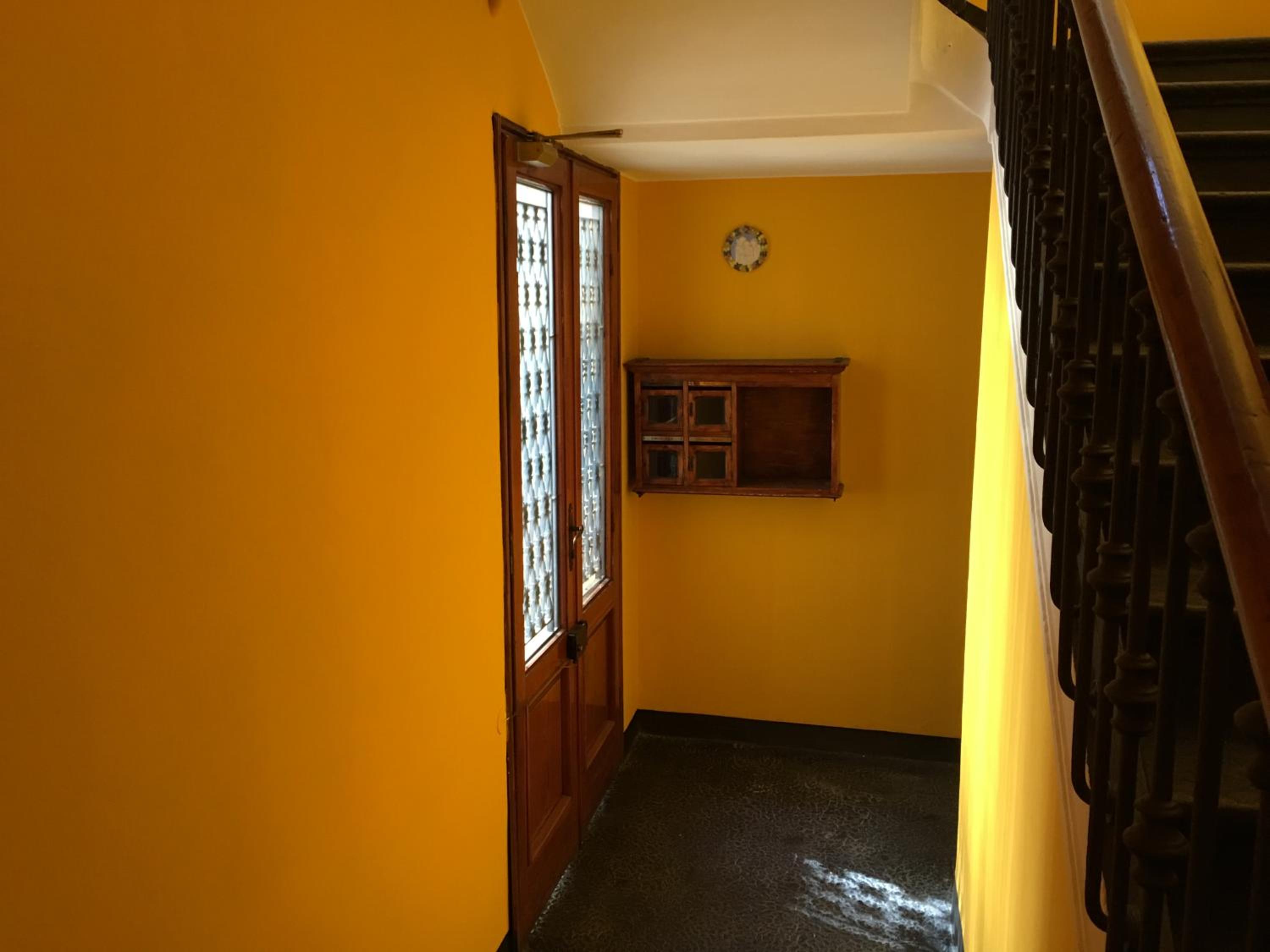 One-Bedroom Apartment with Balcony - Photo 3