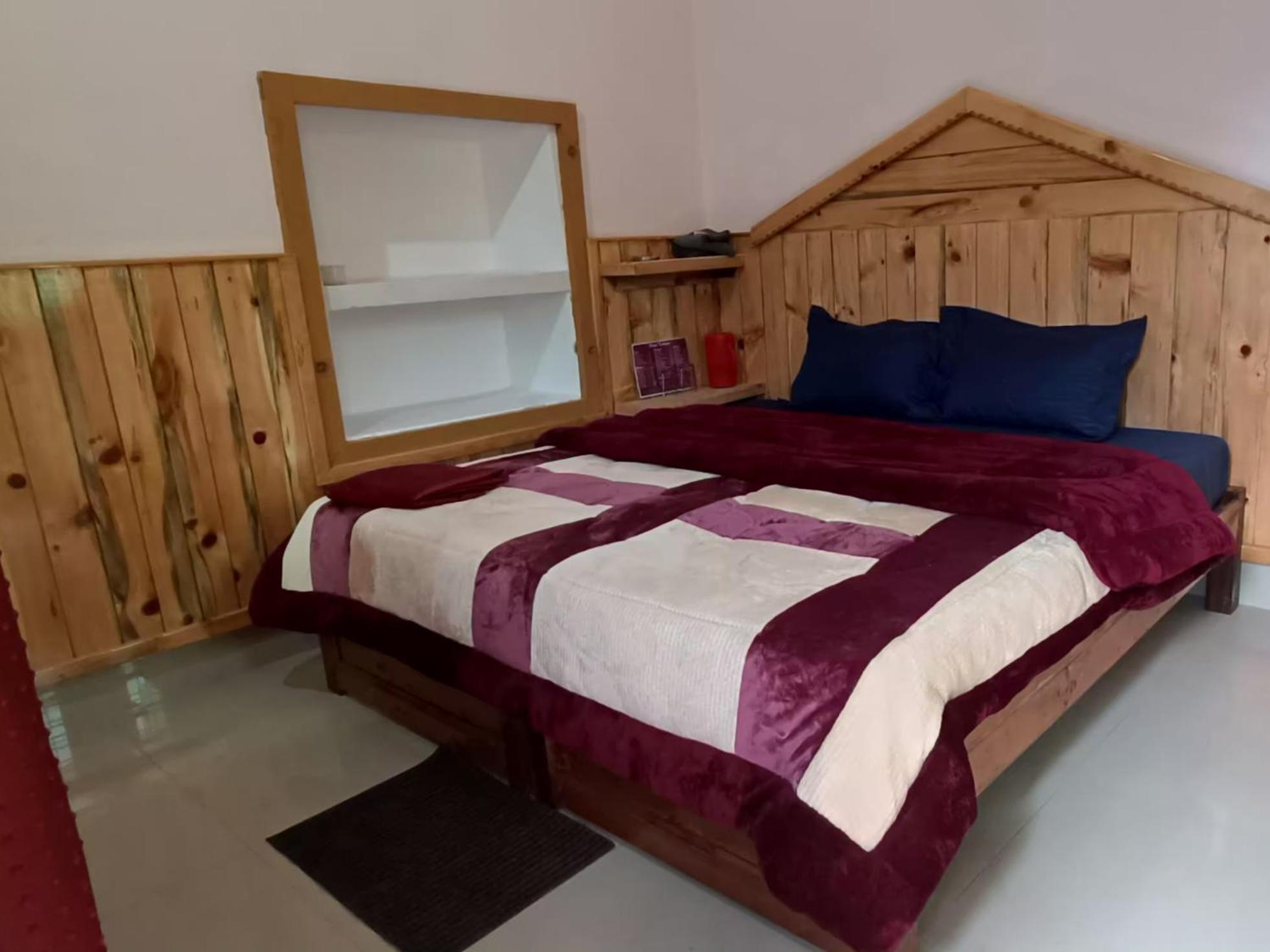 Small Double Room photo 1