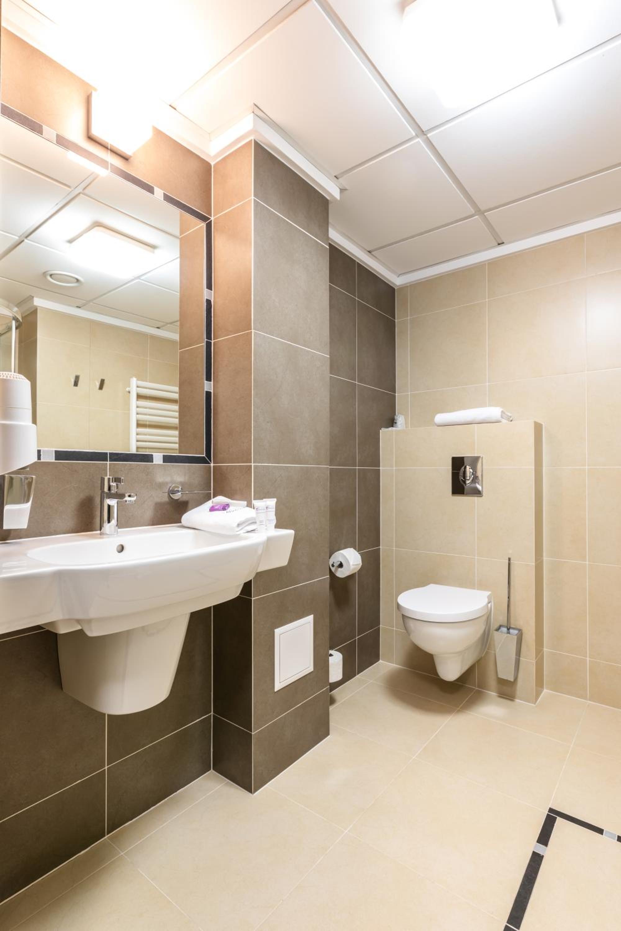Single Room photo 2