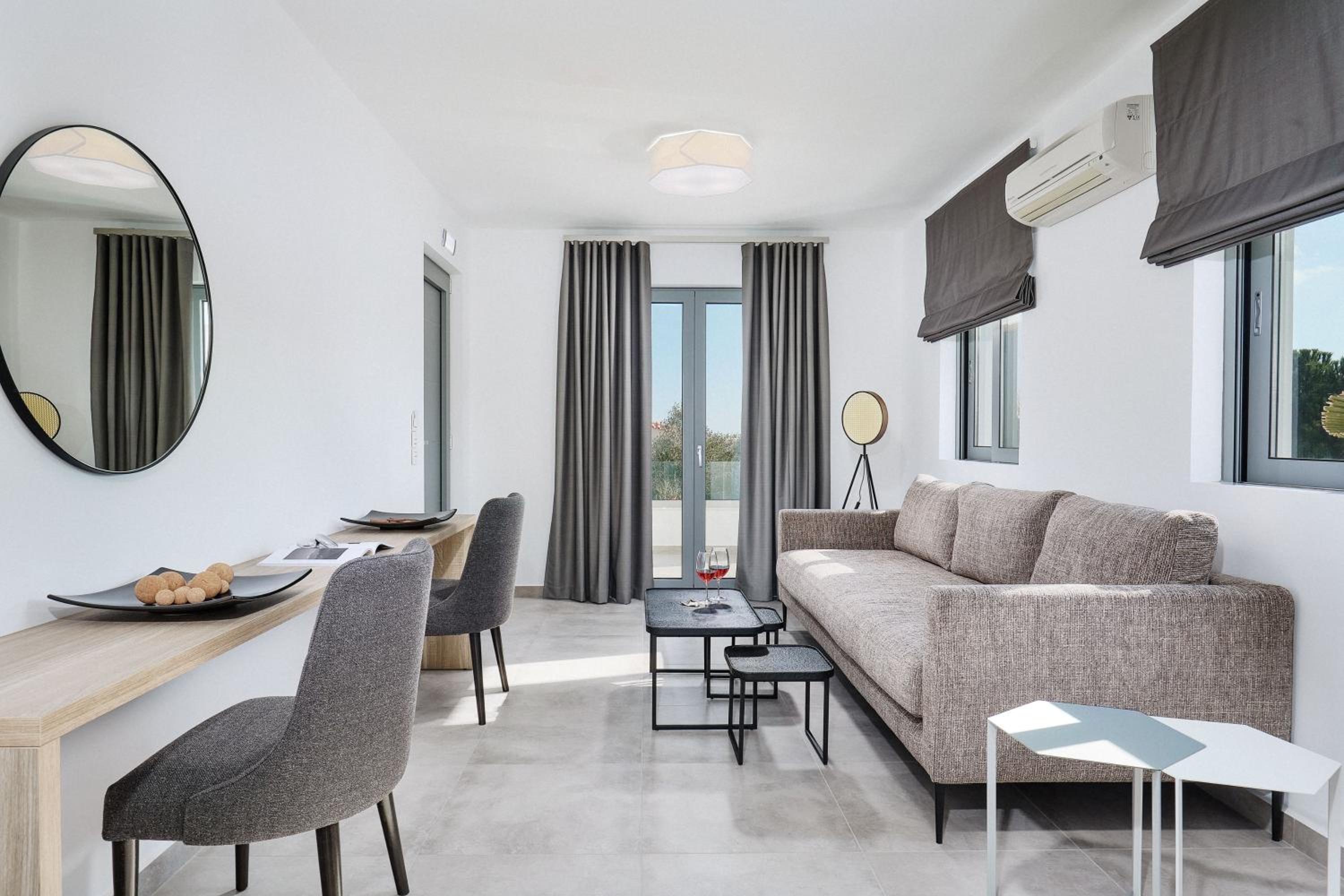 Quattro Suite - Photo 3