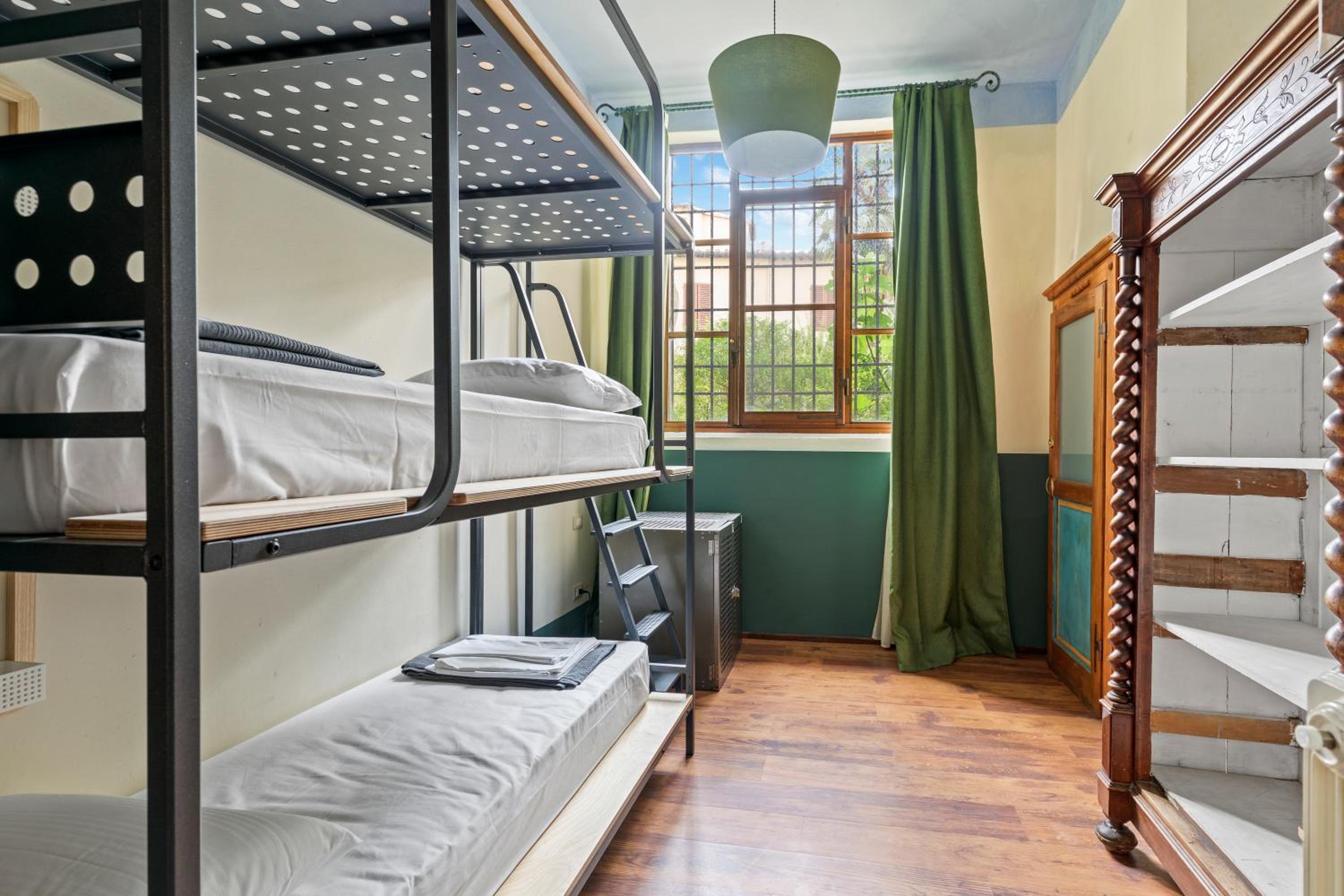 Single Bed in Female Dormitory Room photo 2