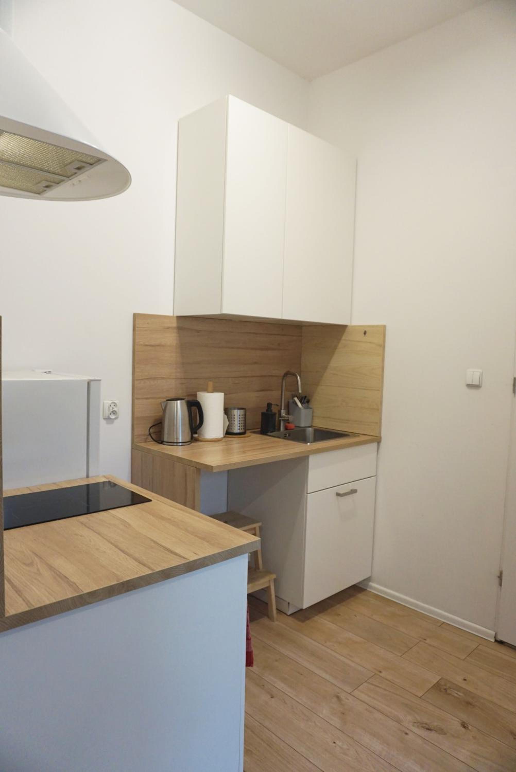 One-Bedroom Apartment - Photo 6