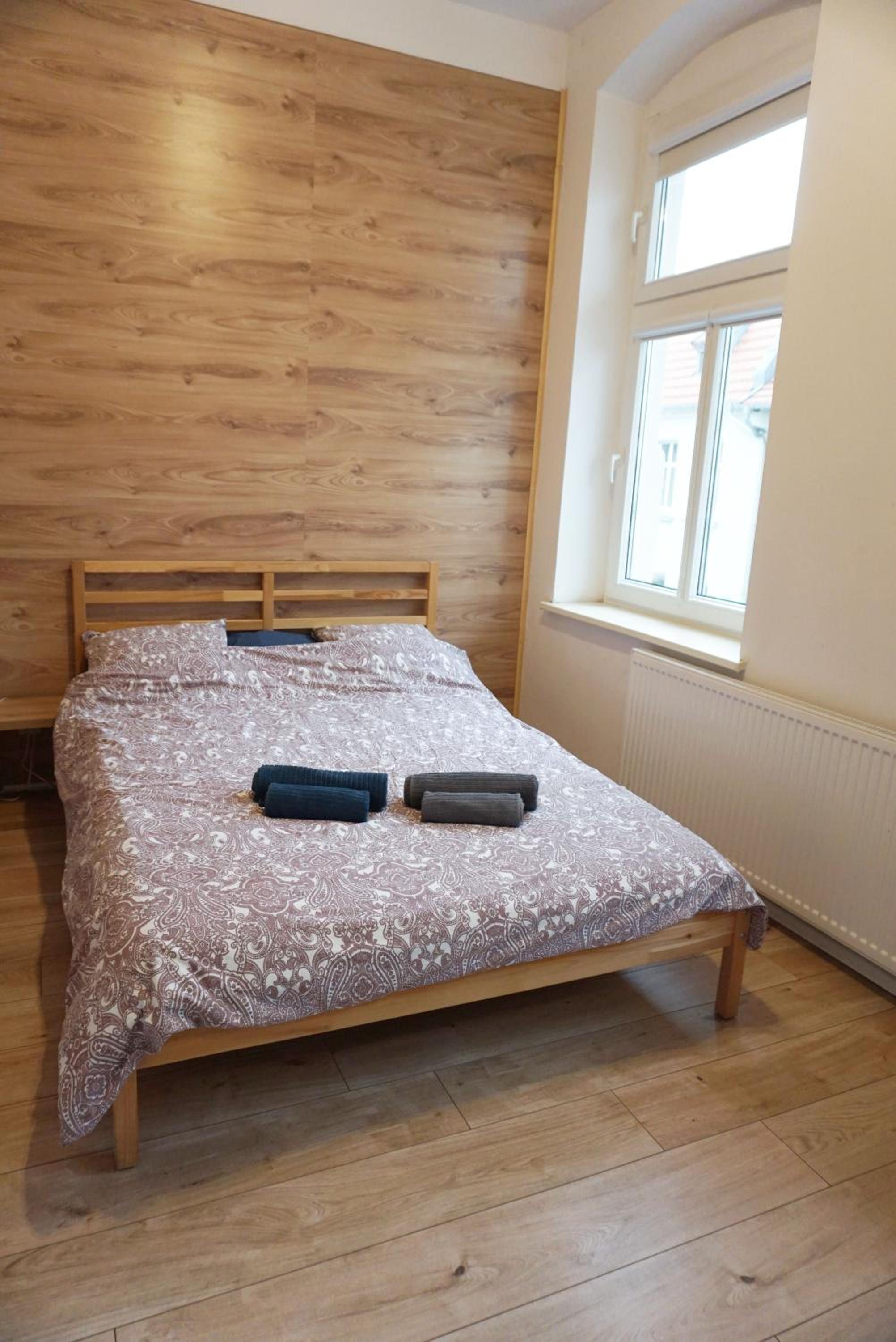 One-Bedroom Apartment - Photo 12