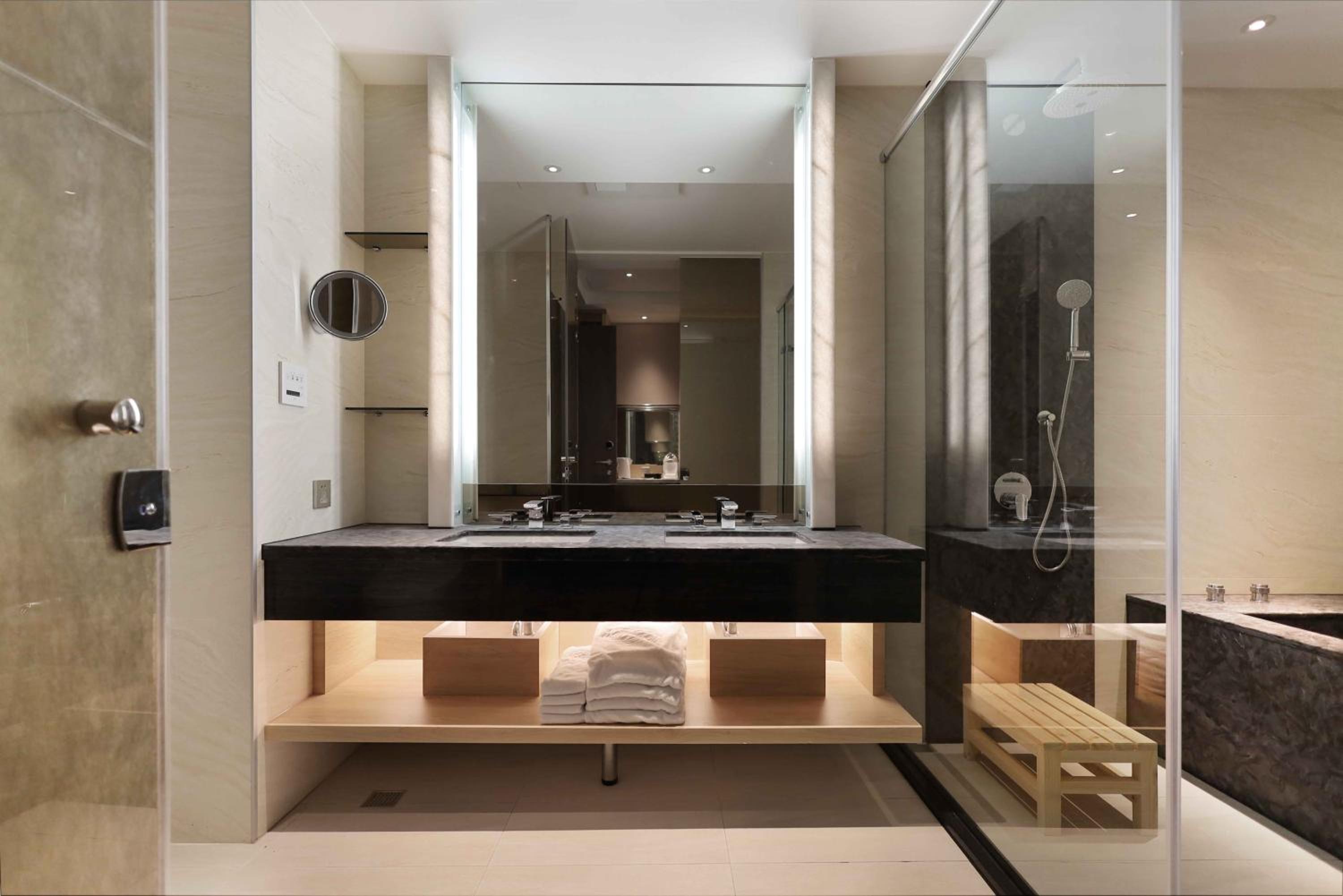 Japanese-Style Quadruple Room photo 2