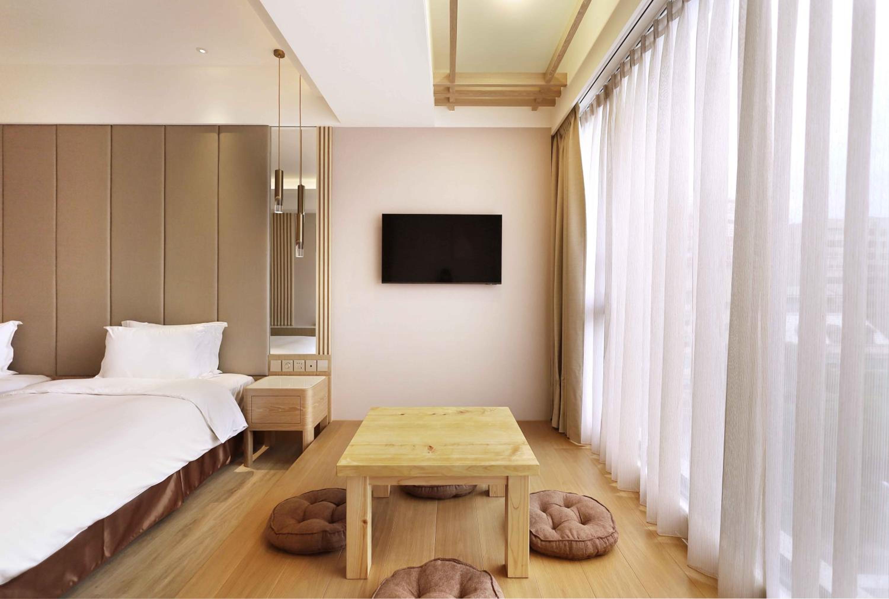 Japanese-Style Quadruple Room
