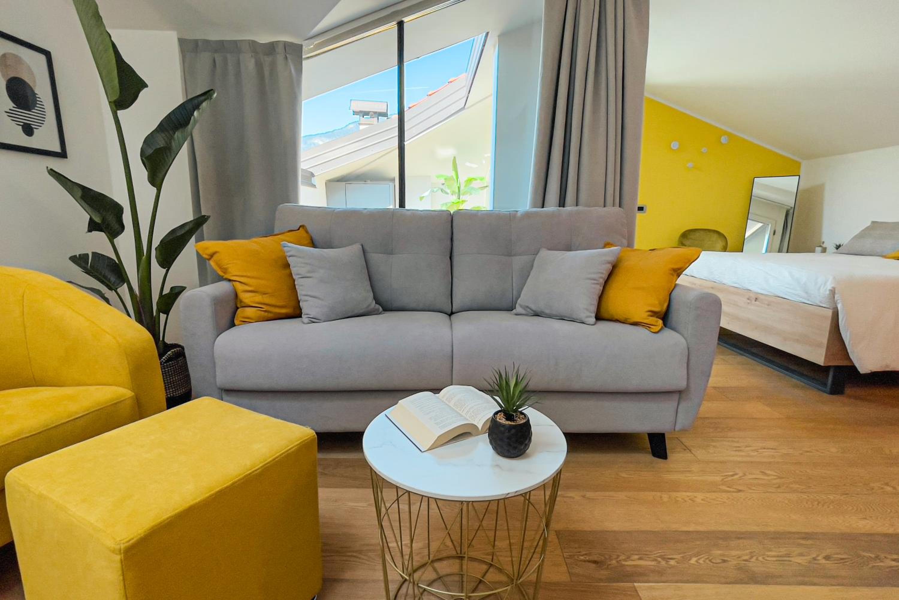 Studio with Terrace