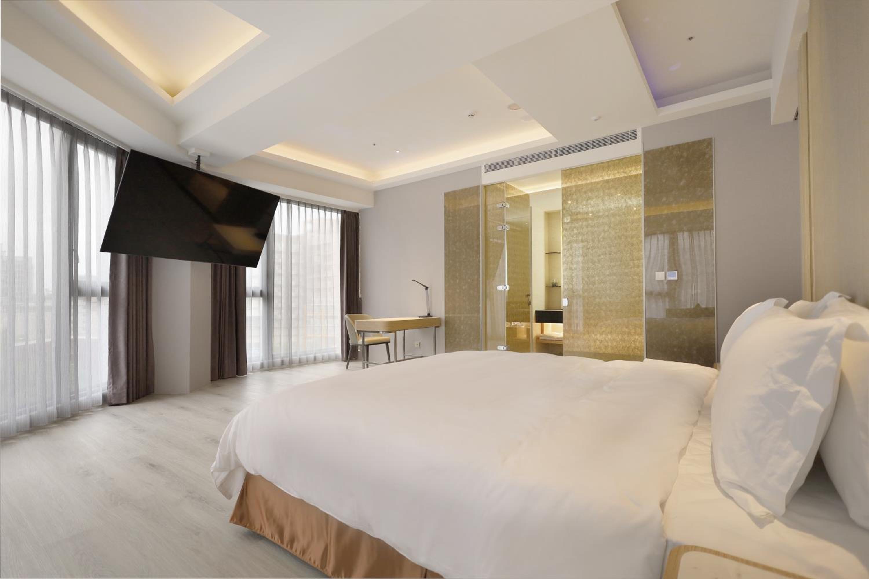 Executive Double Suite - Photo 6