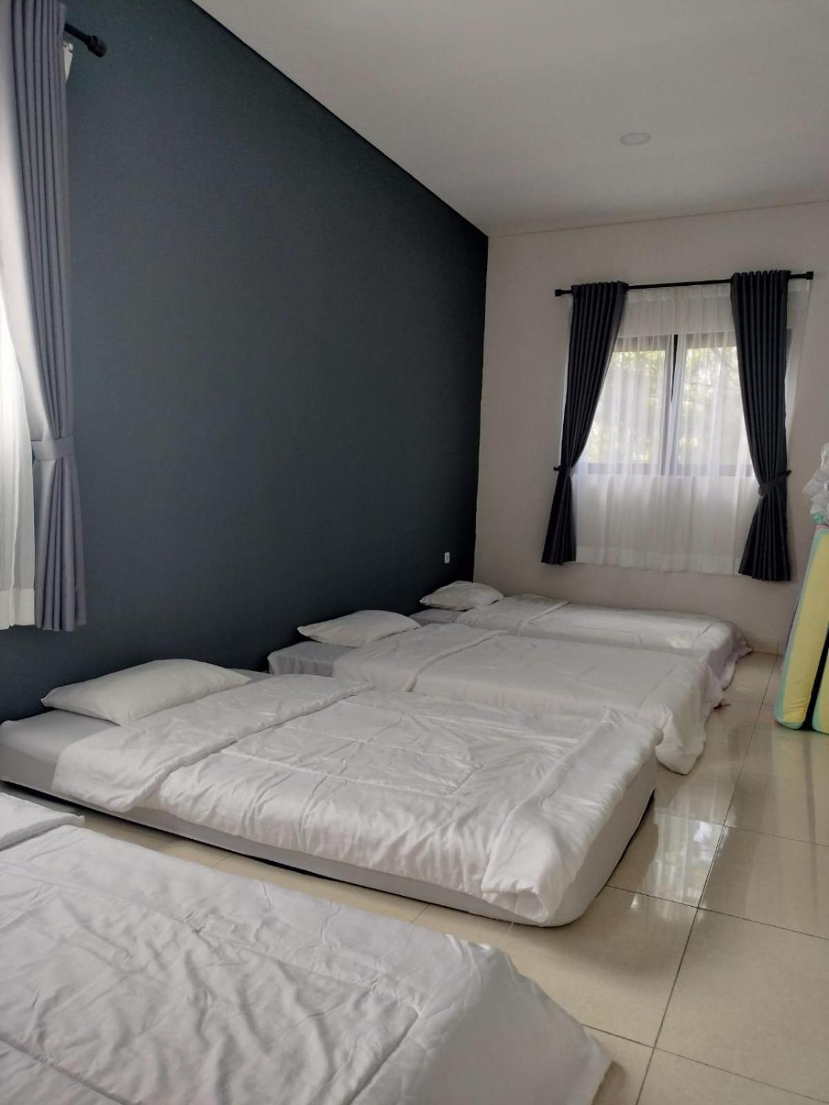 Villa photo 1