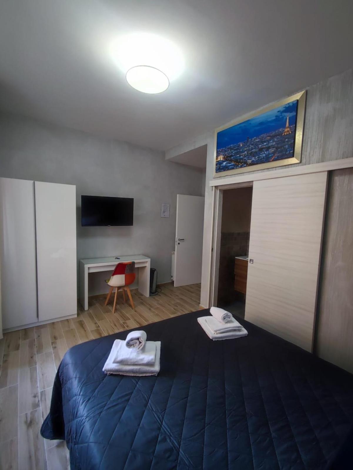 Double Room photo 2