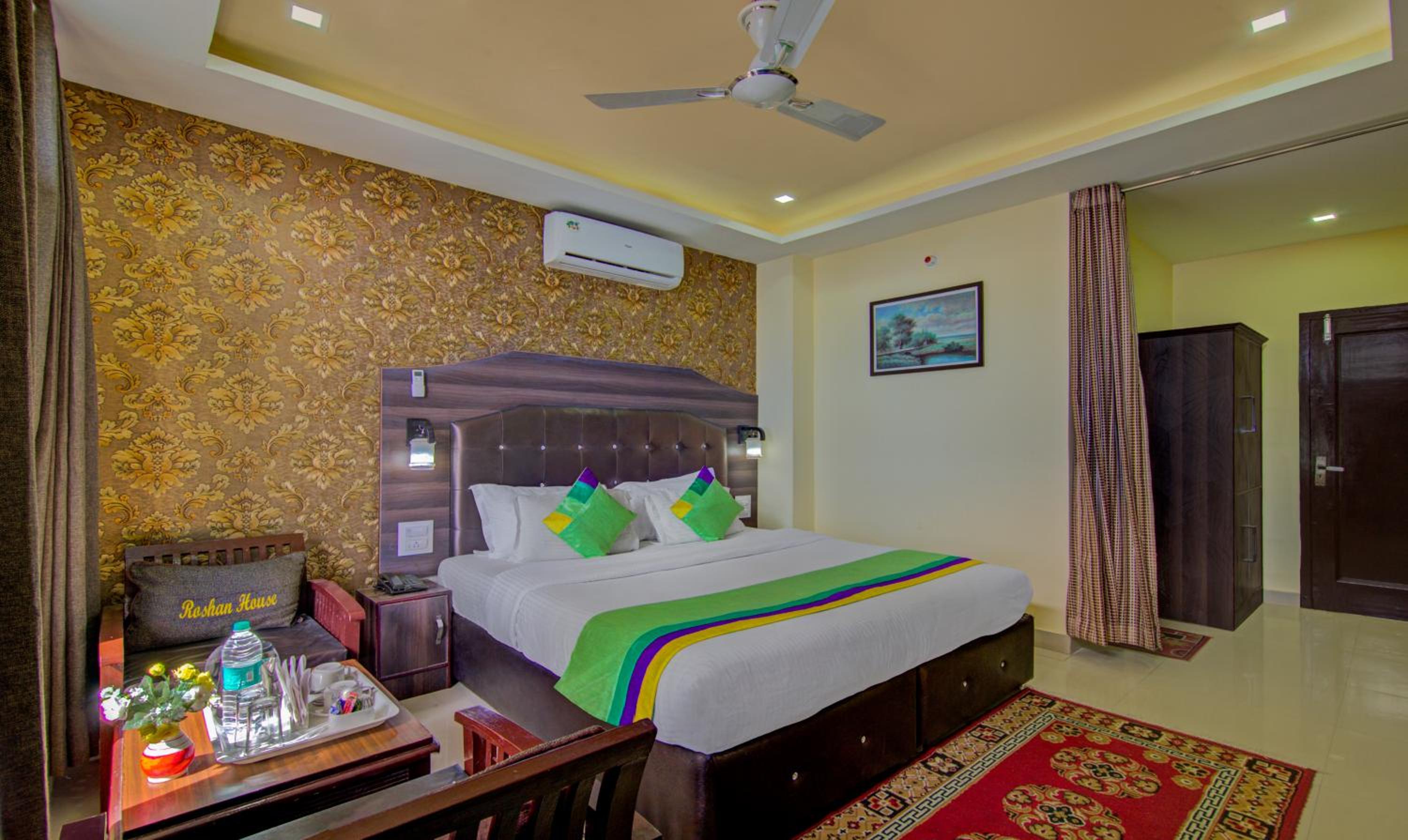 Deluxe Double Room photo 2