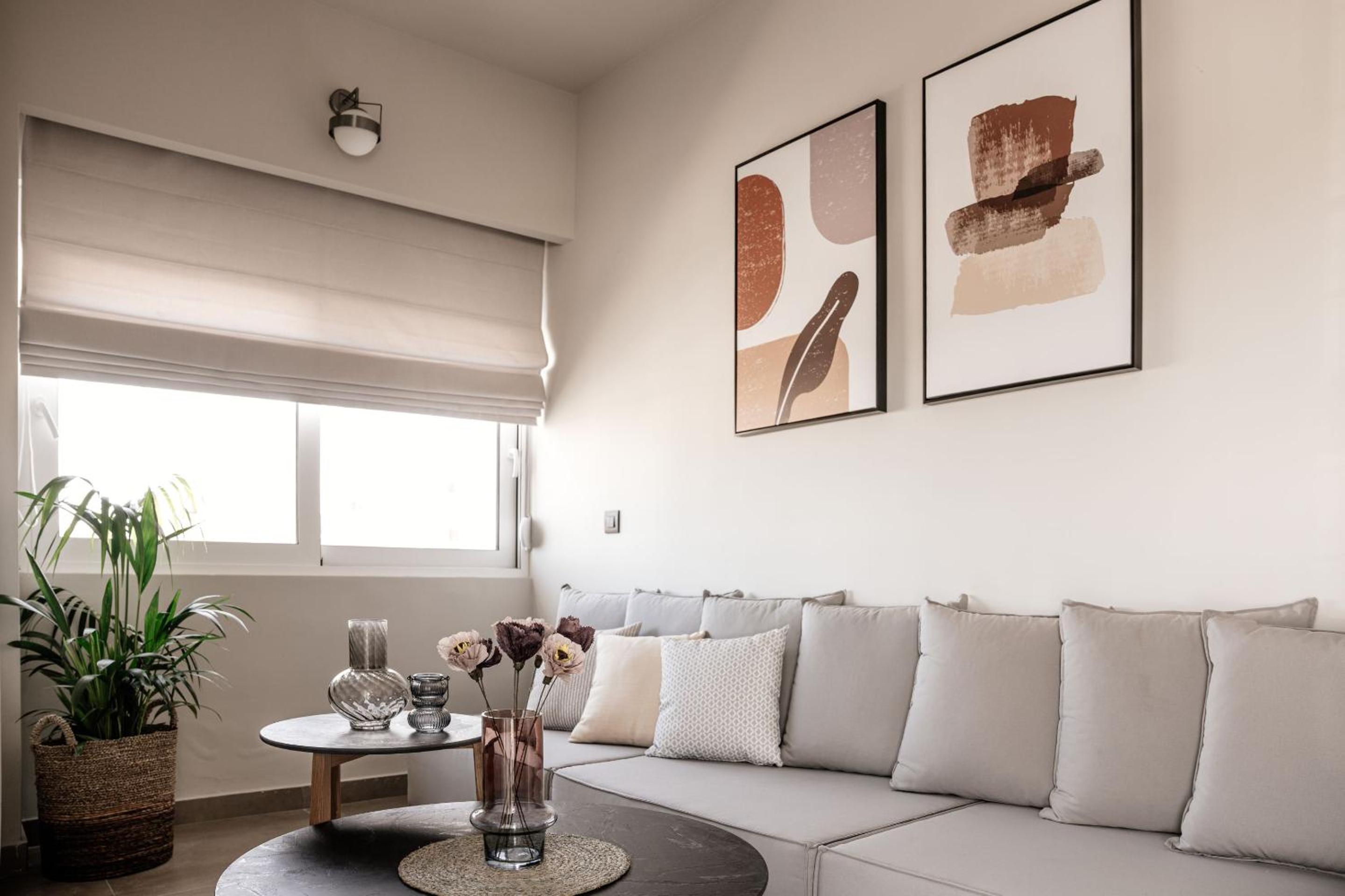 One-Bedroom Apartment (The Roomy) photo 2