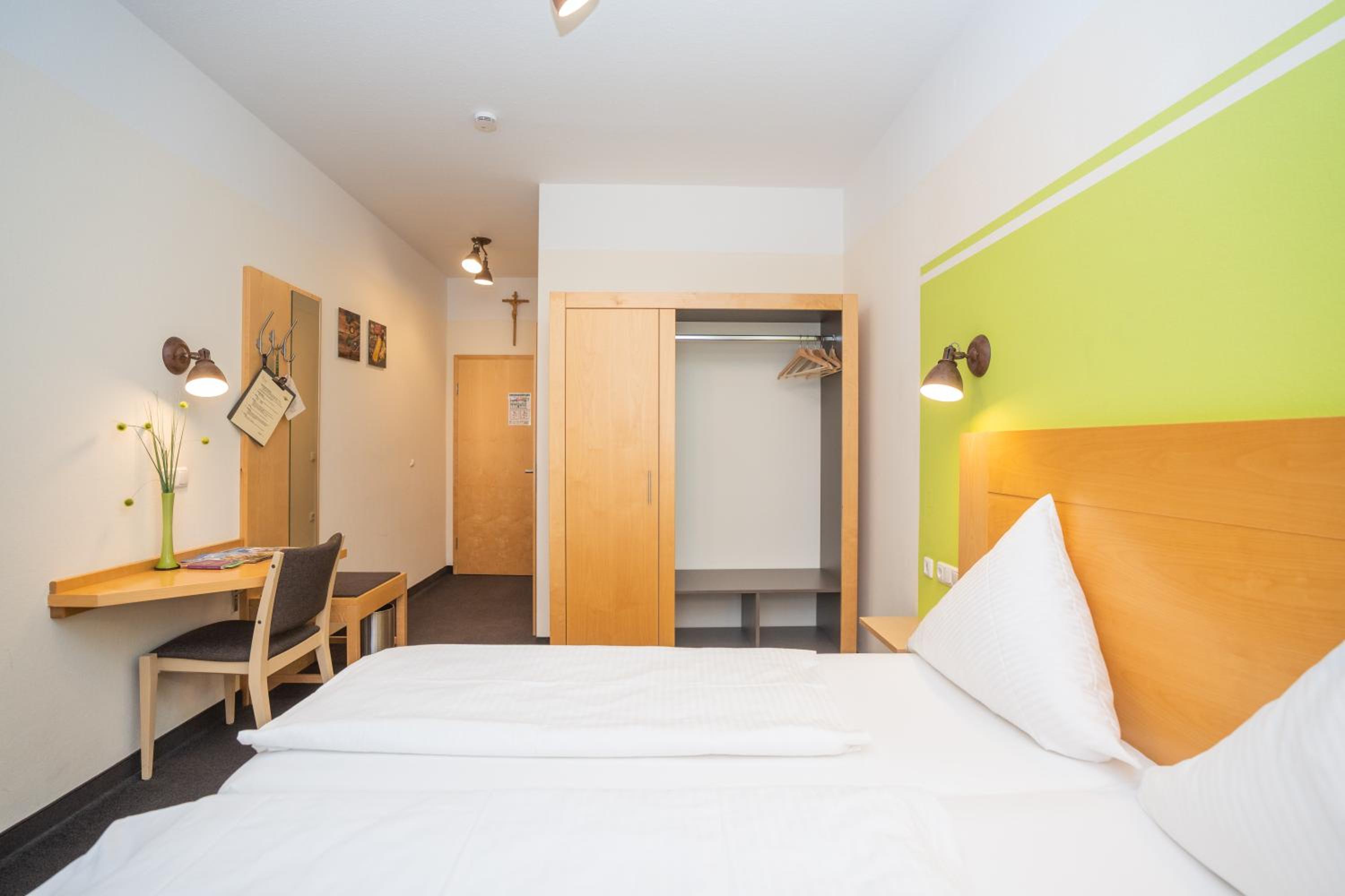 Double or Twin Room photo 1