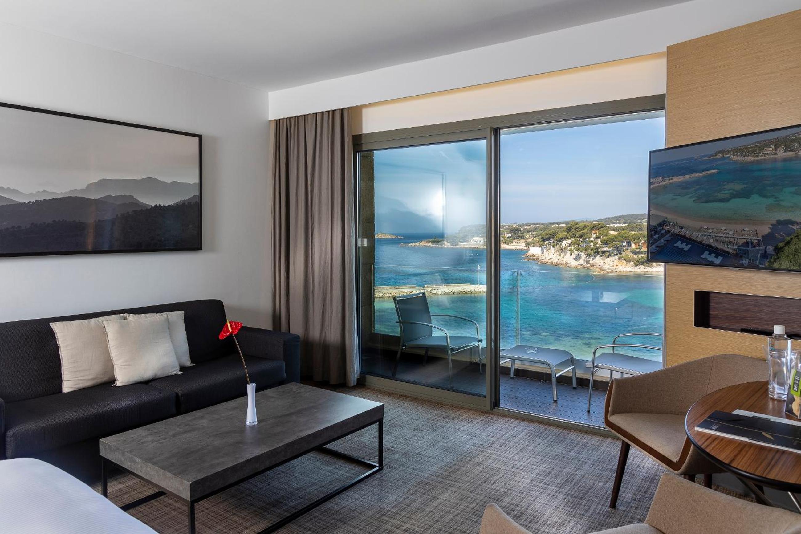 Privilege Double Room with Sea View - Photo 4