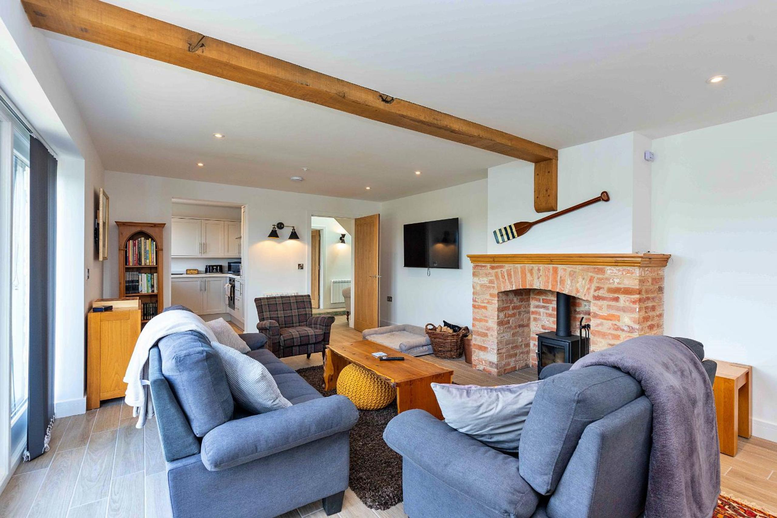 Three-Bedroom House photo 1