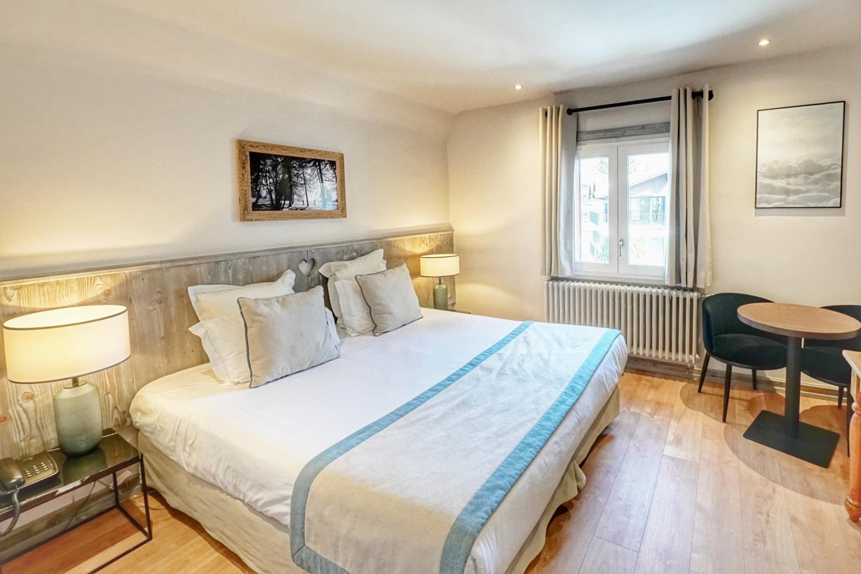 Charm Double Room photo 3
