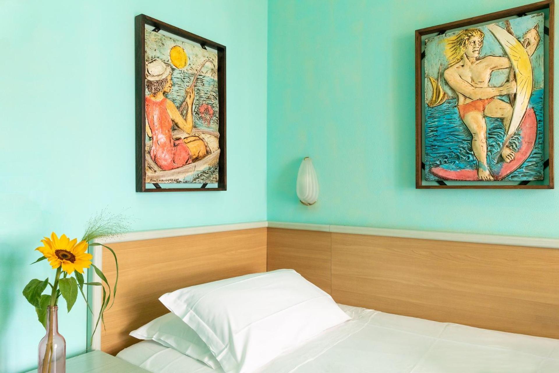 Single Room with Balcony photo 1