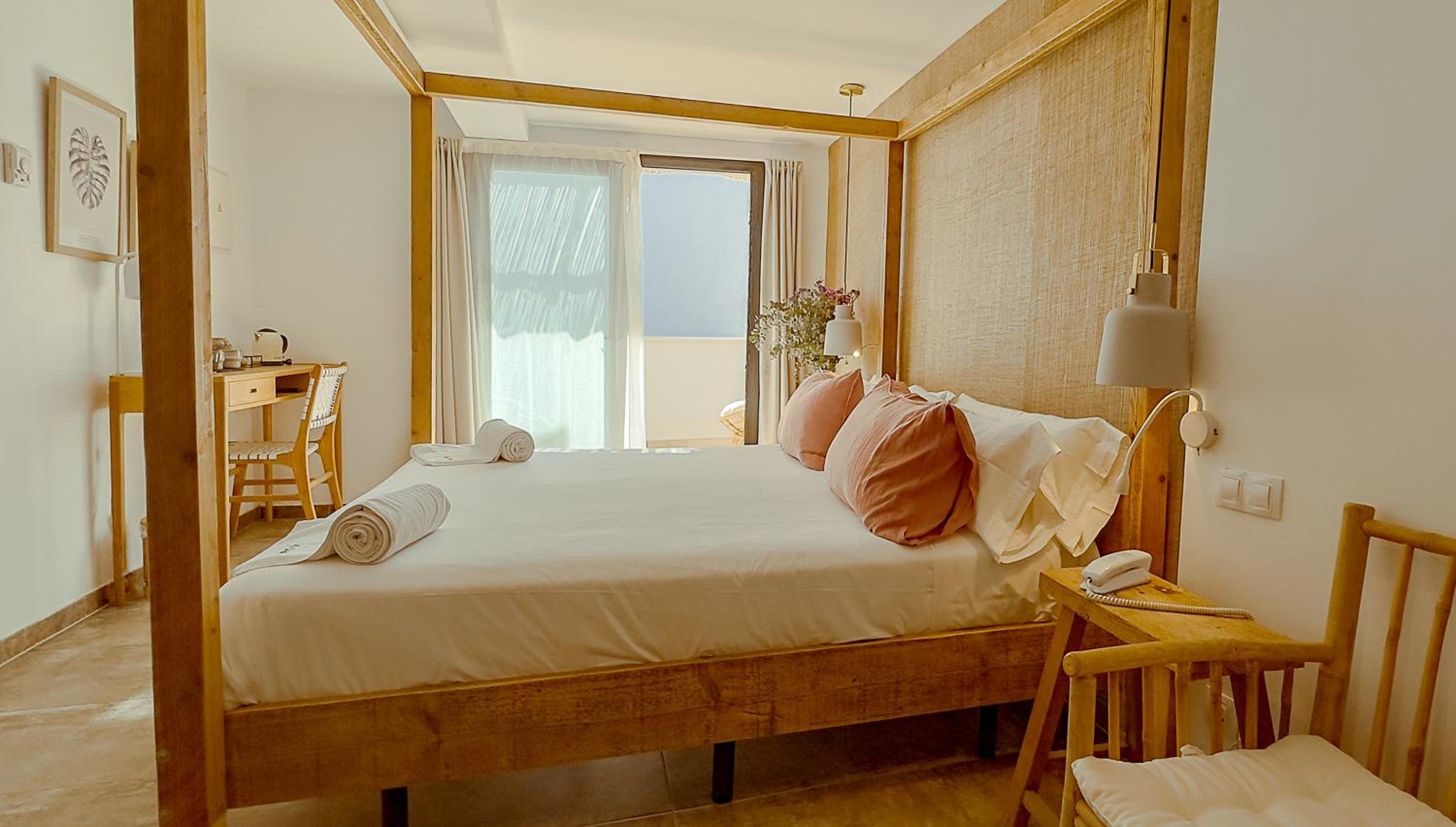 Double Room - Photo 8