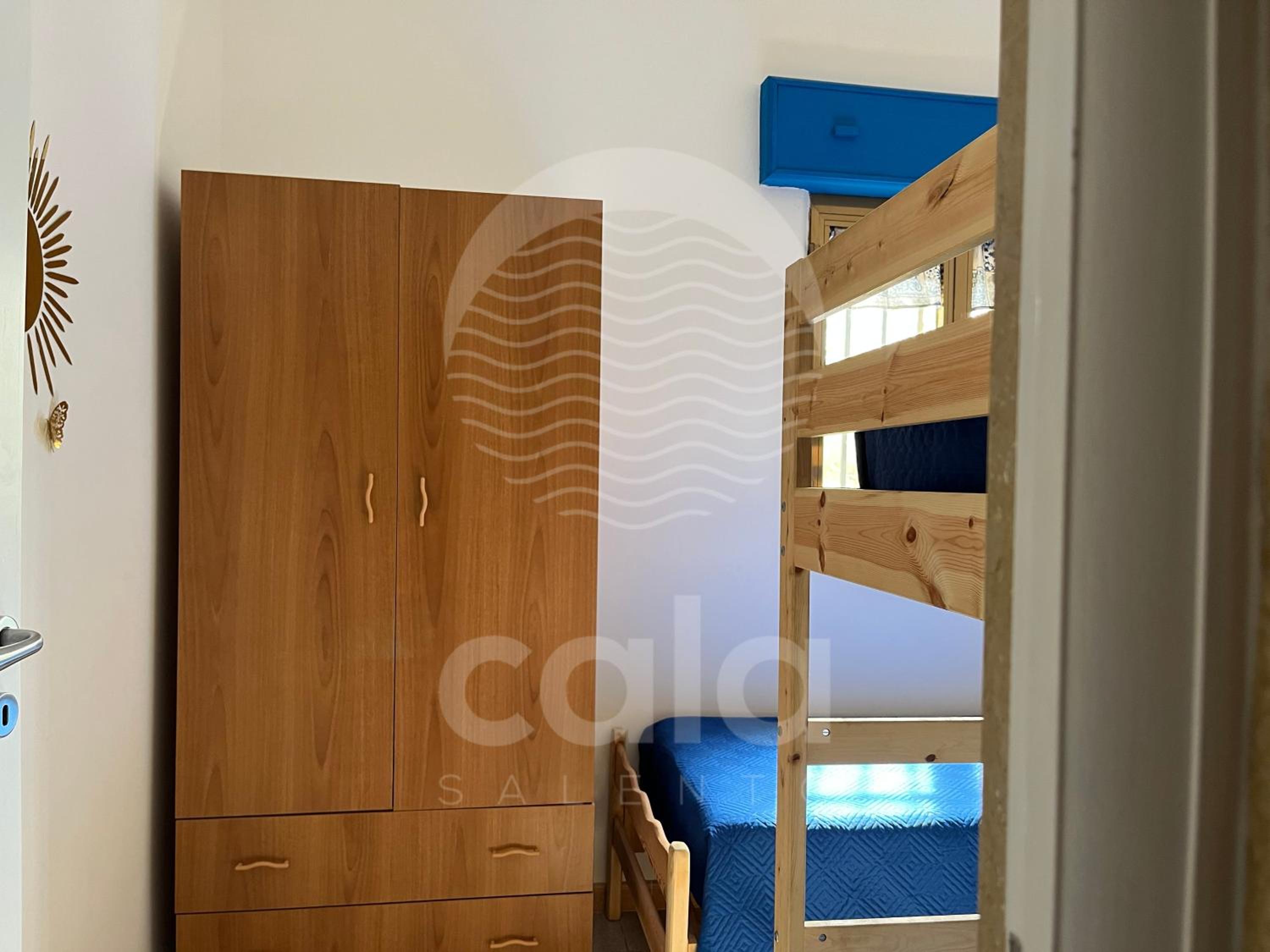 Four-Bedroom House photo 2