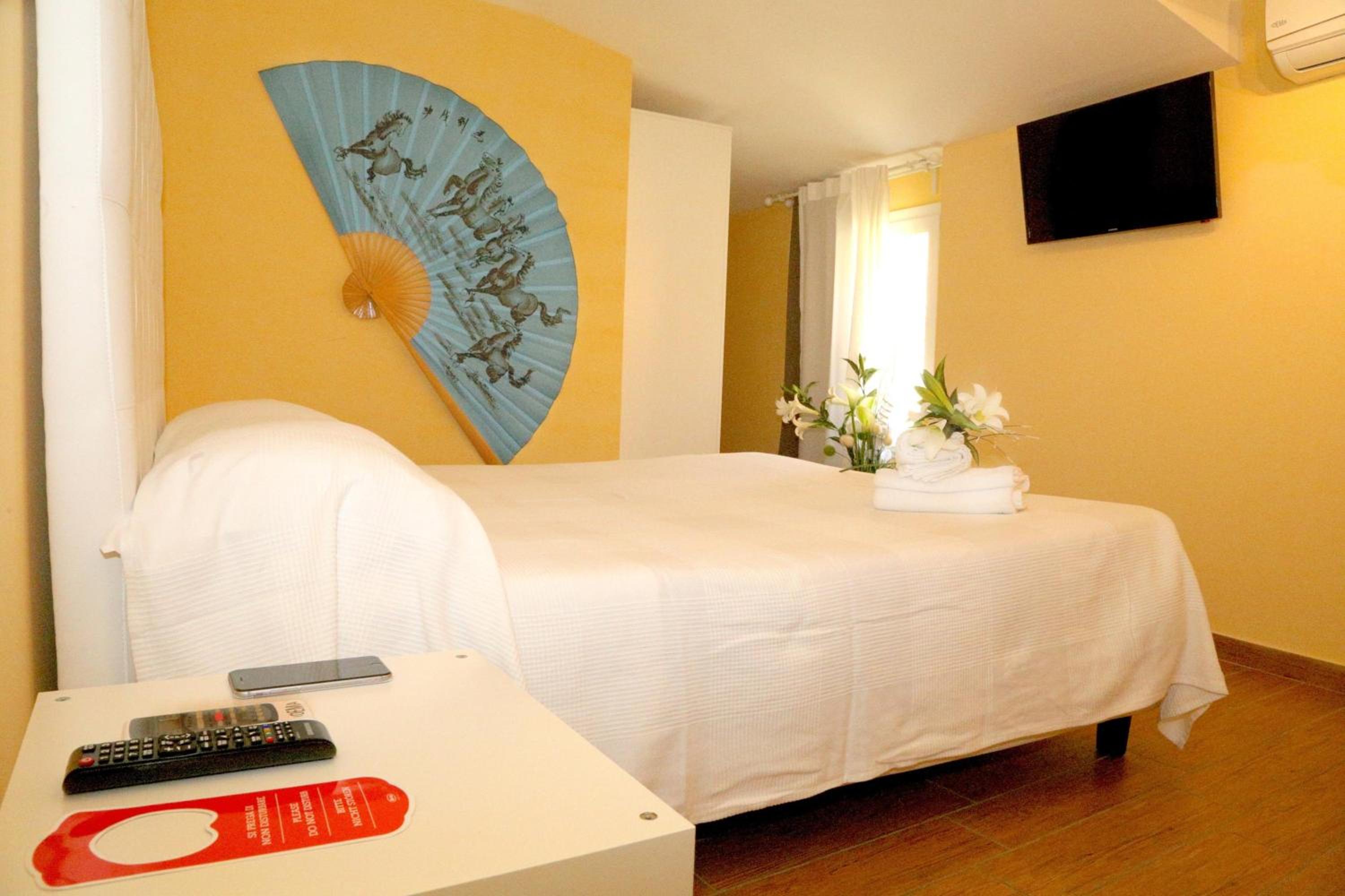 Double or Twin Room - Attic photo 1