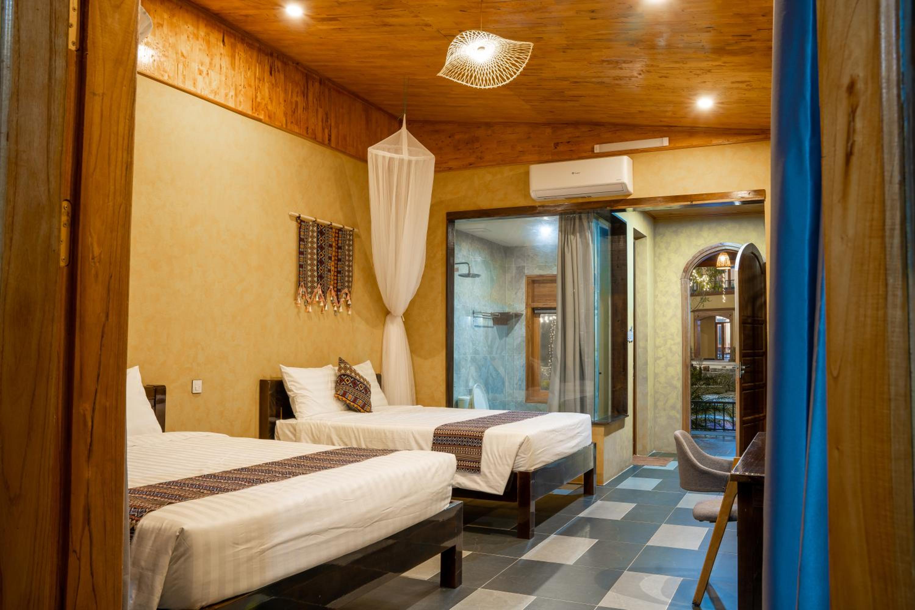 Family Suite - Photo 7