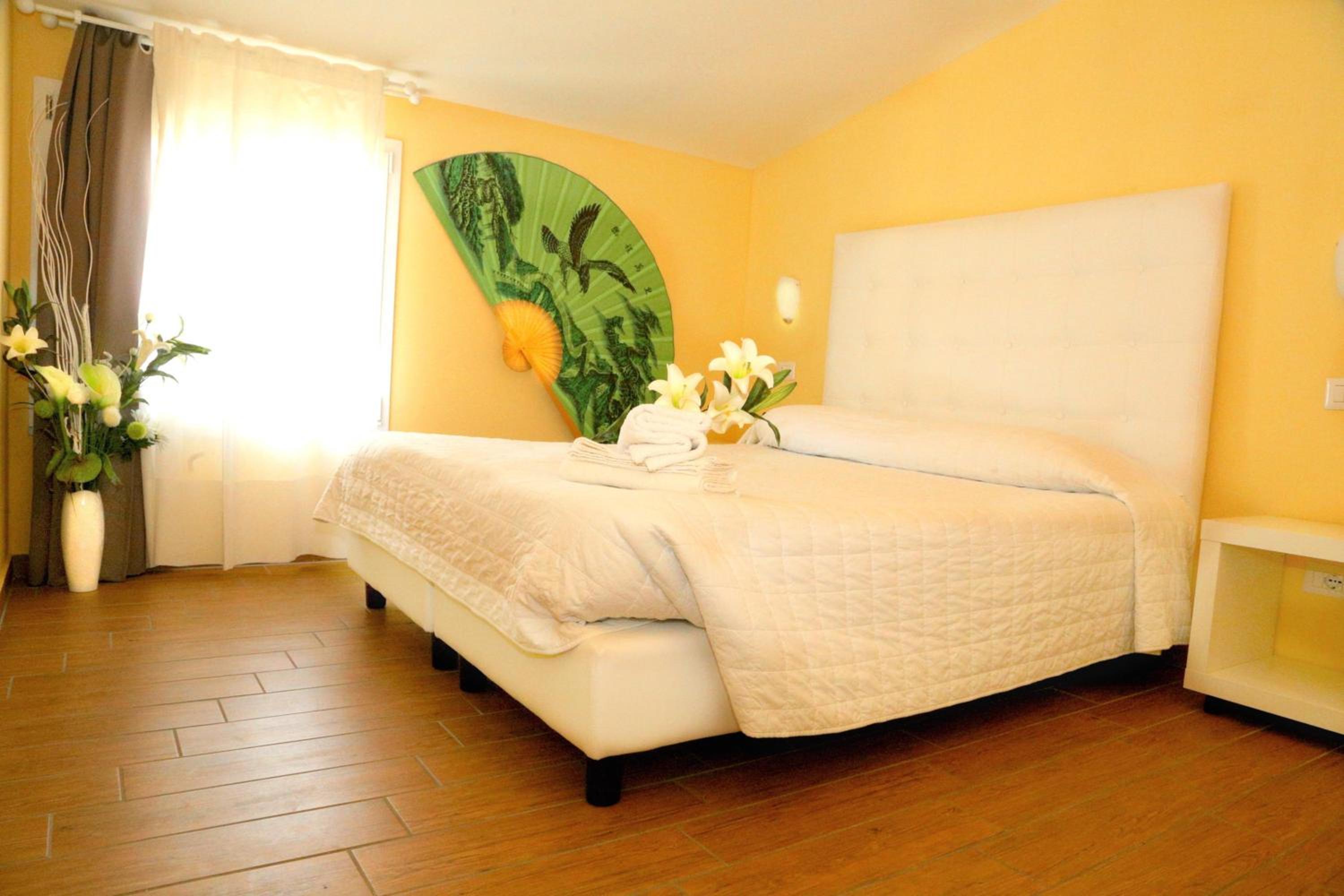 Double or Twin Room photo 1