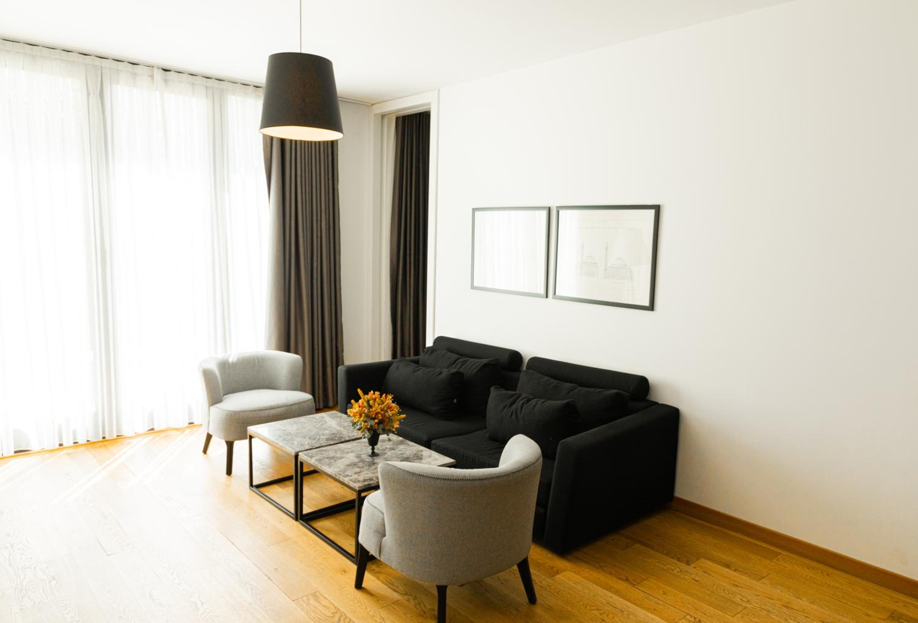 Suite with Garden View photo 1