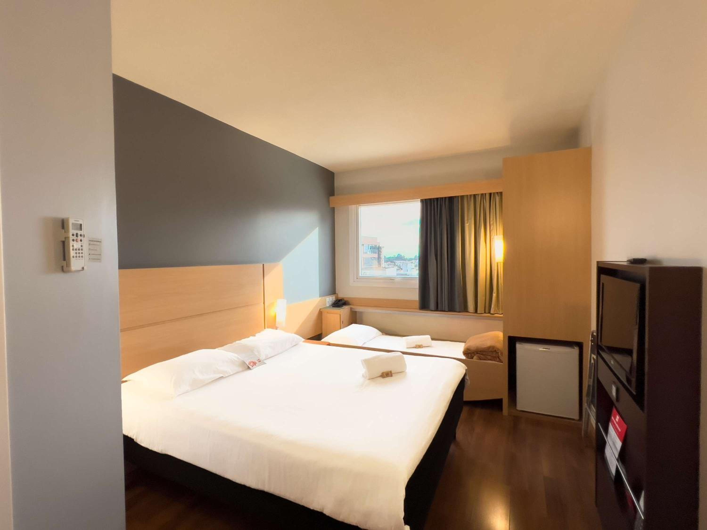 Standard Double Room with Child Bed photo 3