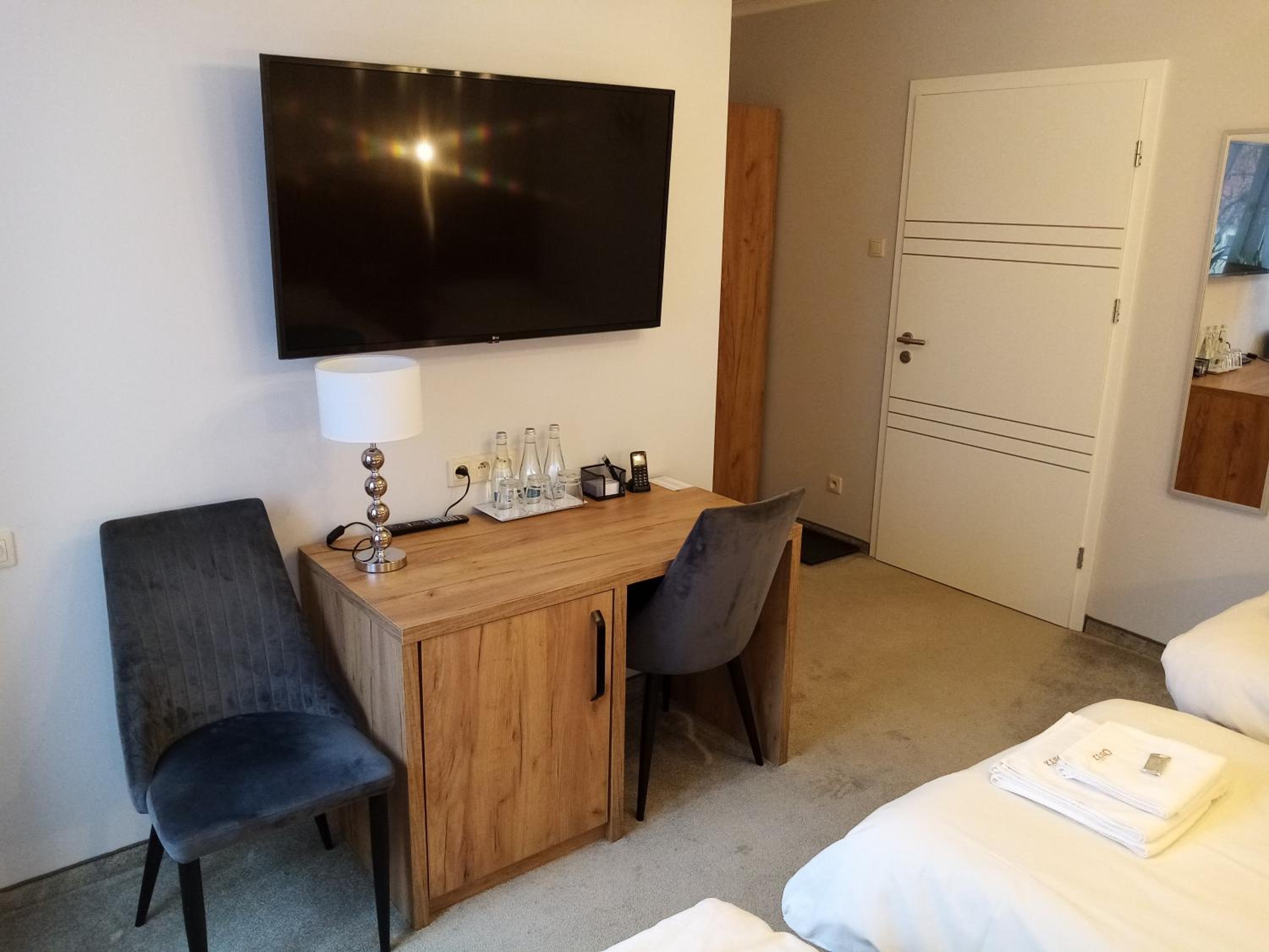 Classic Triple Room - Photo 4