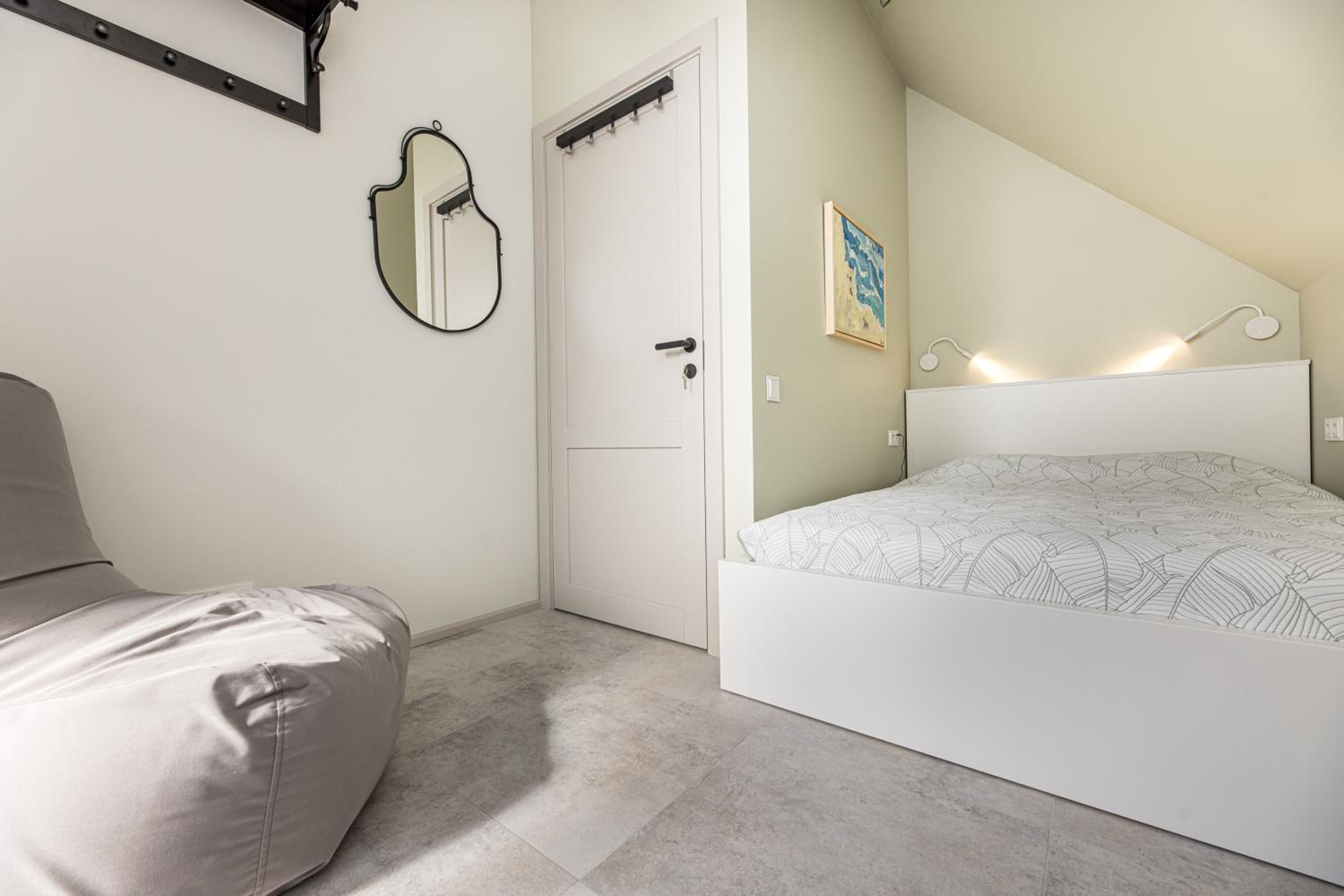 Double Room with Balcony (2 Adults + 1 Child) photo 1