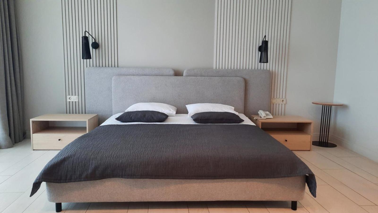 King Suite with Sea View photo 2
